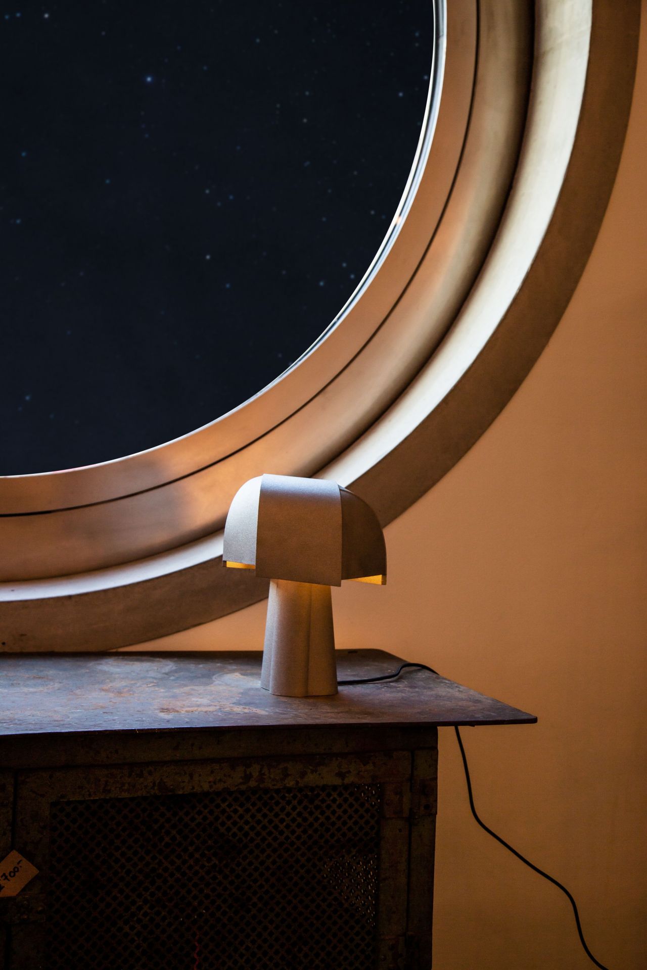 Samsa Table Lamp Pulpo