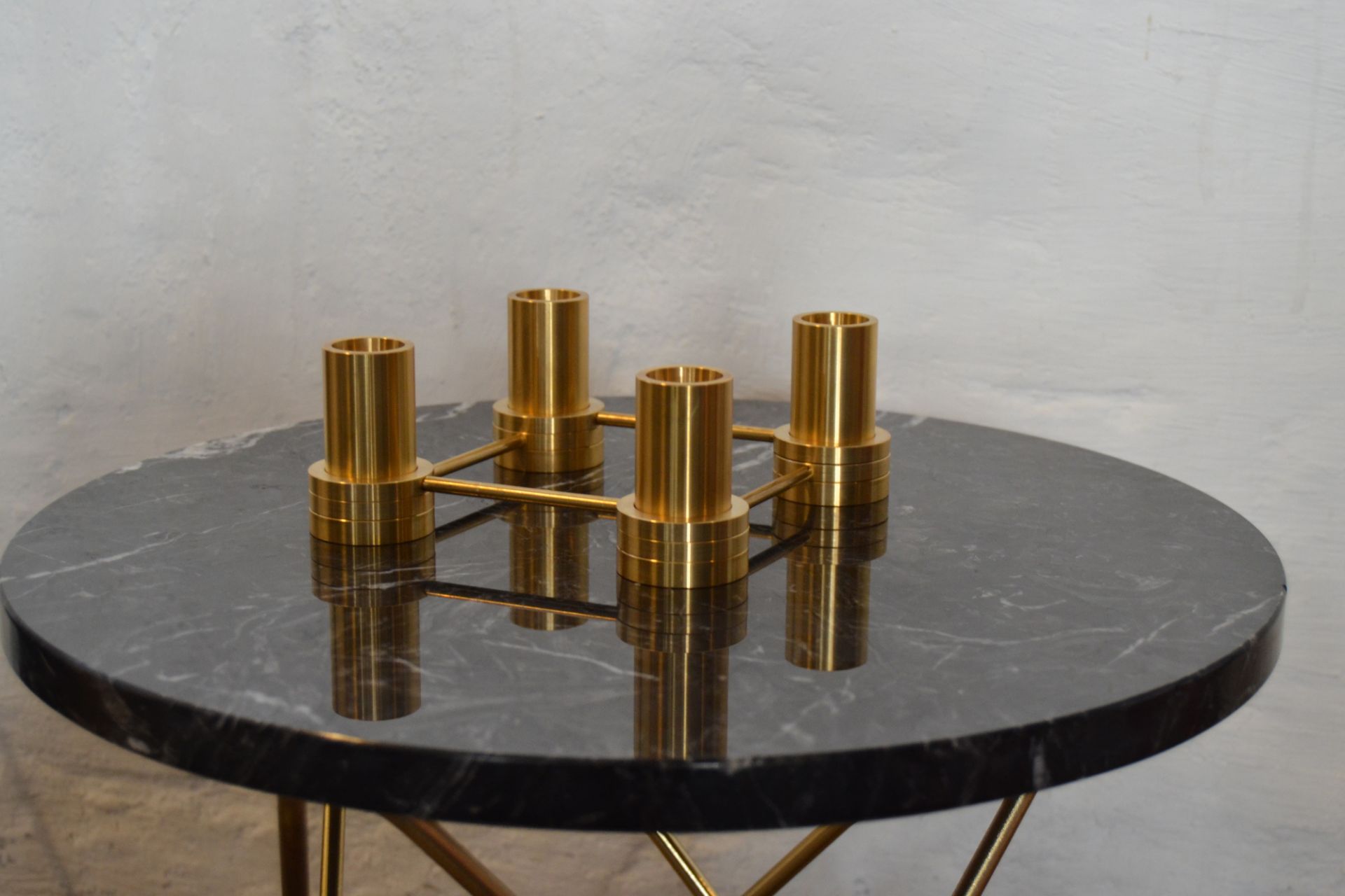 Tall Mini O Table Marble Ox Denmarq