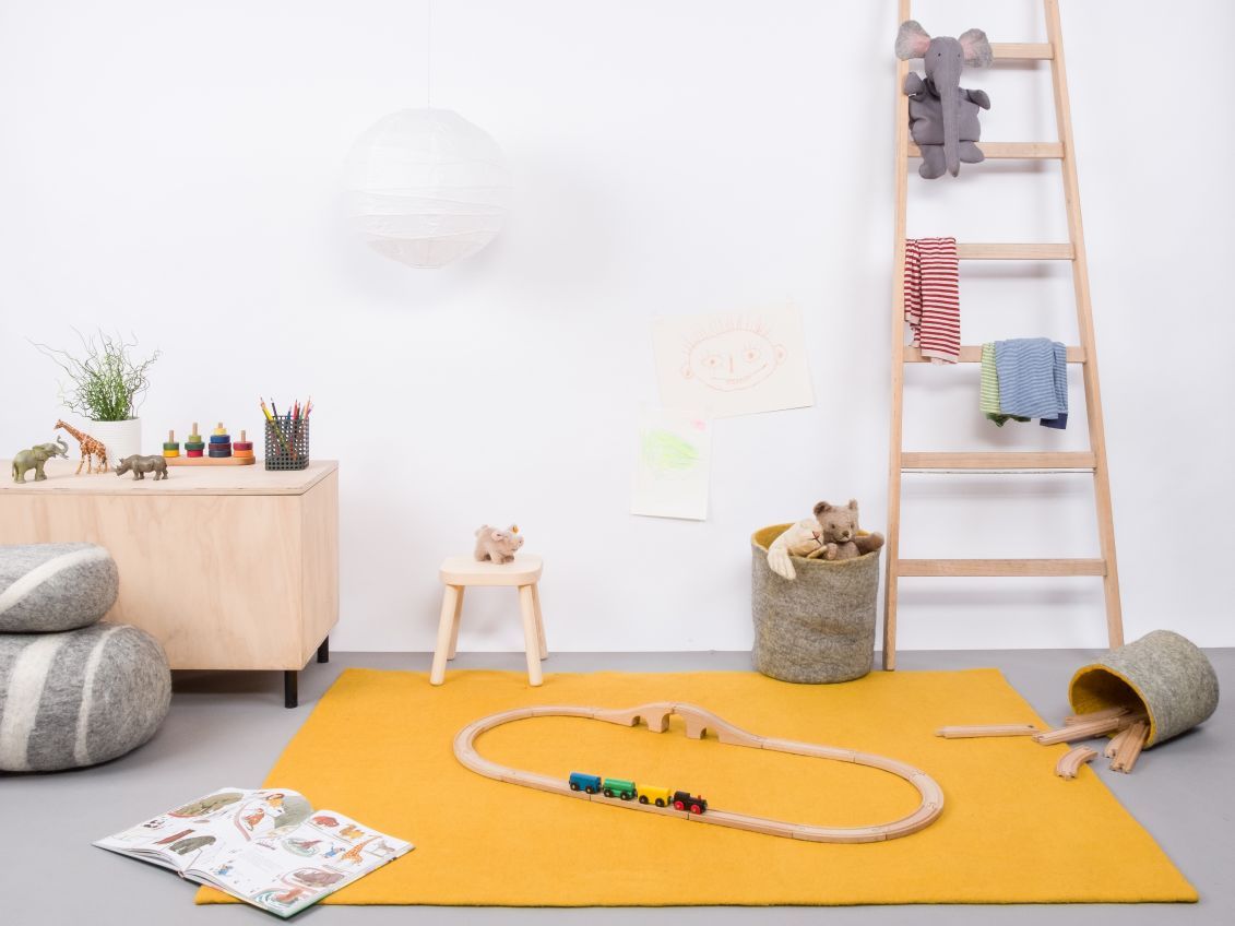 Mono Rectangular Felt Rug 160 x 230 cm myfelt