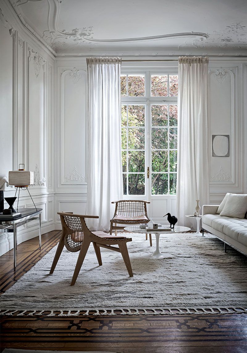 Klismos Armchair with Wooden backrest and felt gliders Knoll International