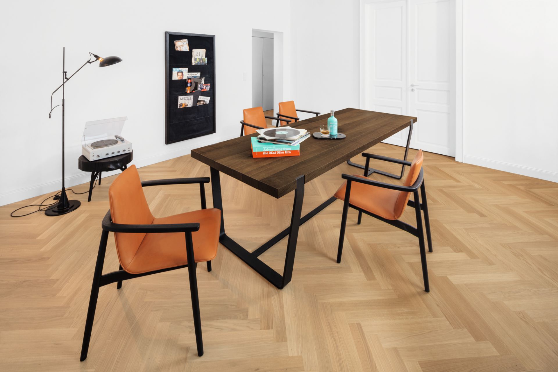 BB 11 Clamp table smoked oak Janua