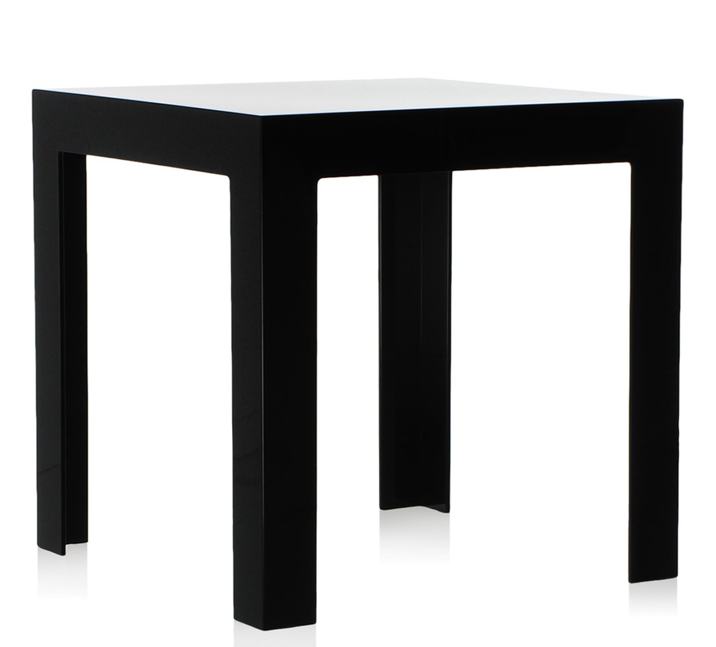 Schwarzer Jolly Beistelltisch von Kartell mit quadratischer, weißer Tischplatte und minimalistischem Design.