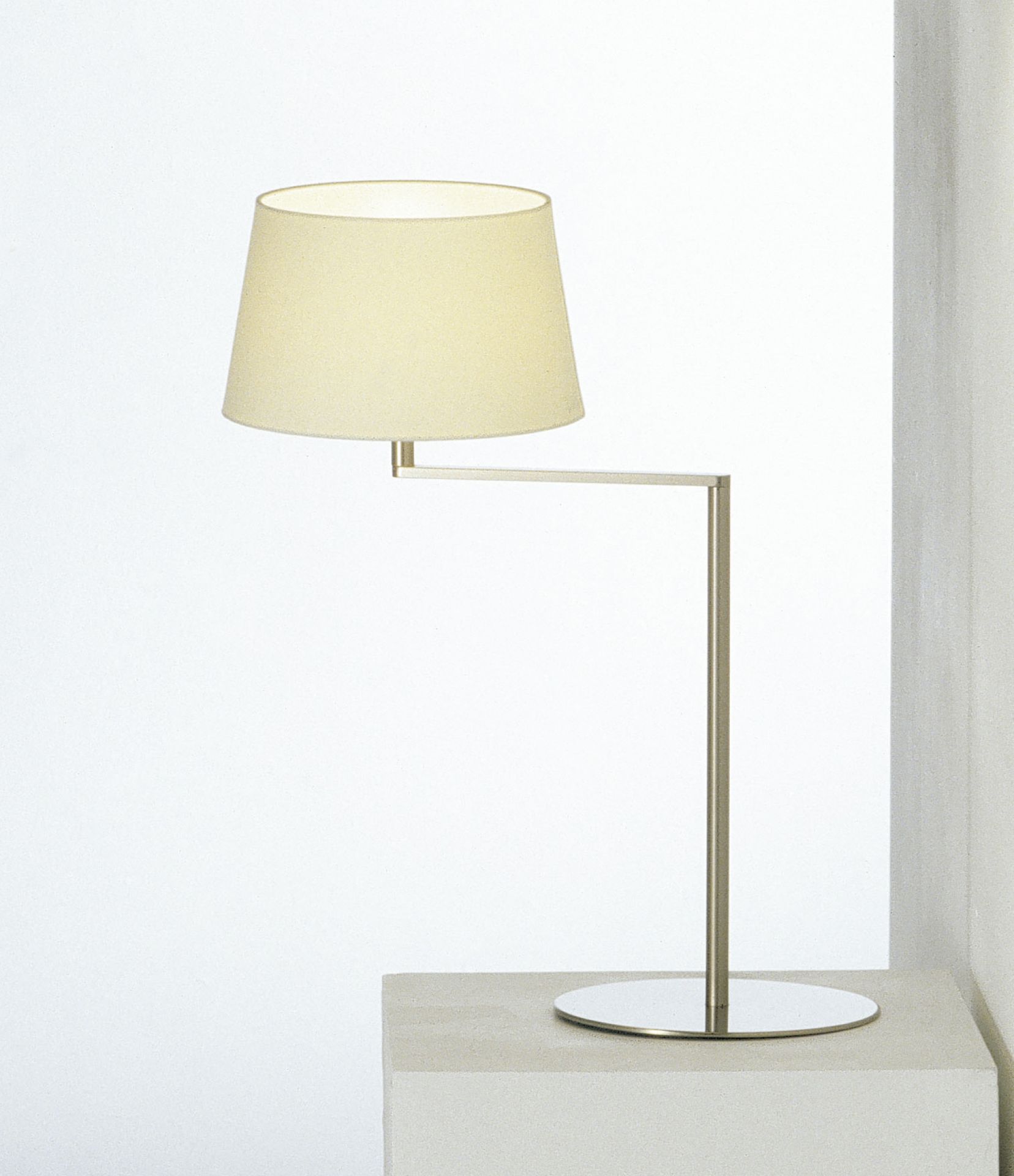 Americana Table Lamp Santa & Cole