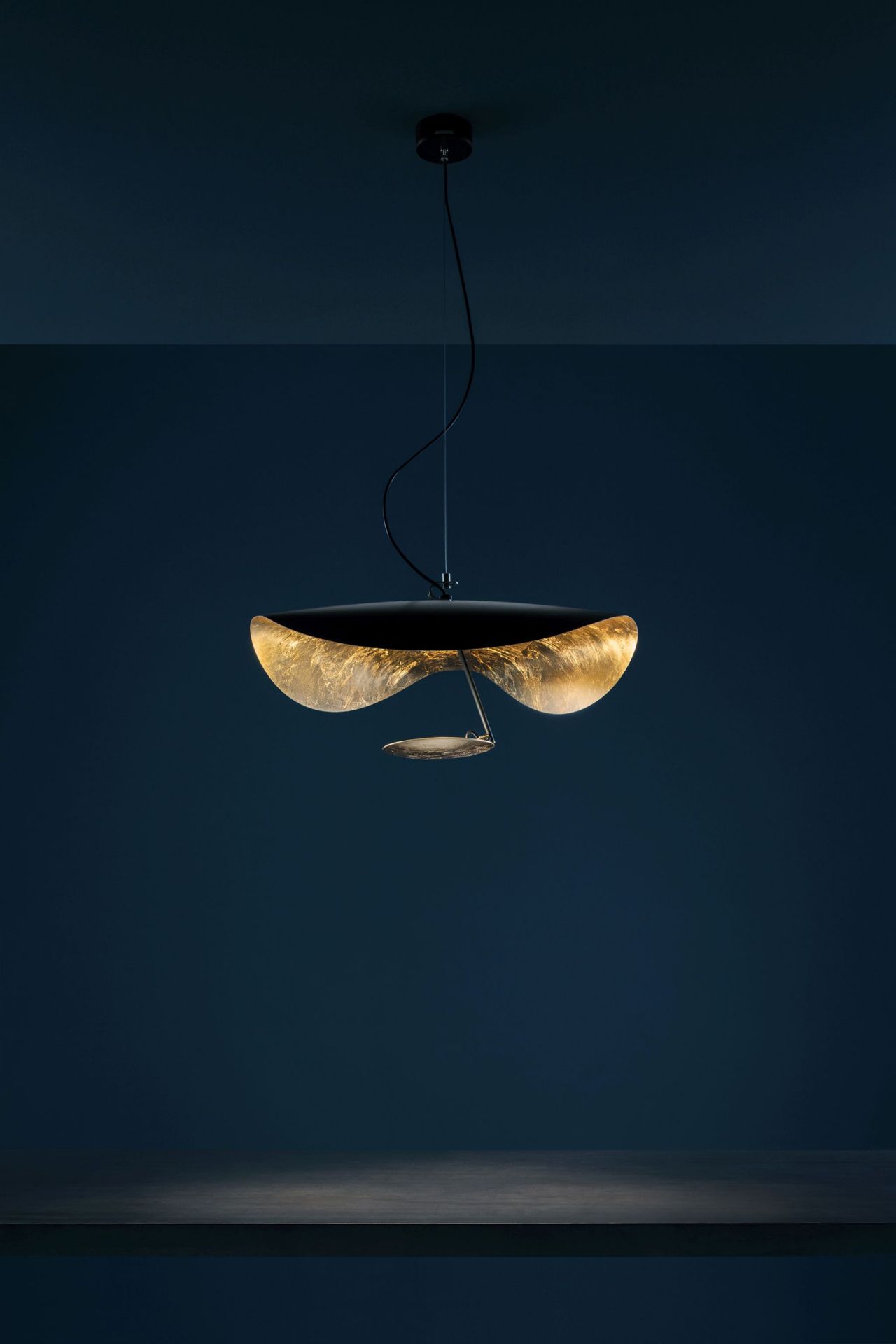 Lederam Manta S1 pendant lamp Catellani & Smith