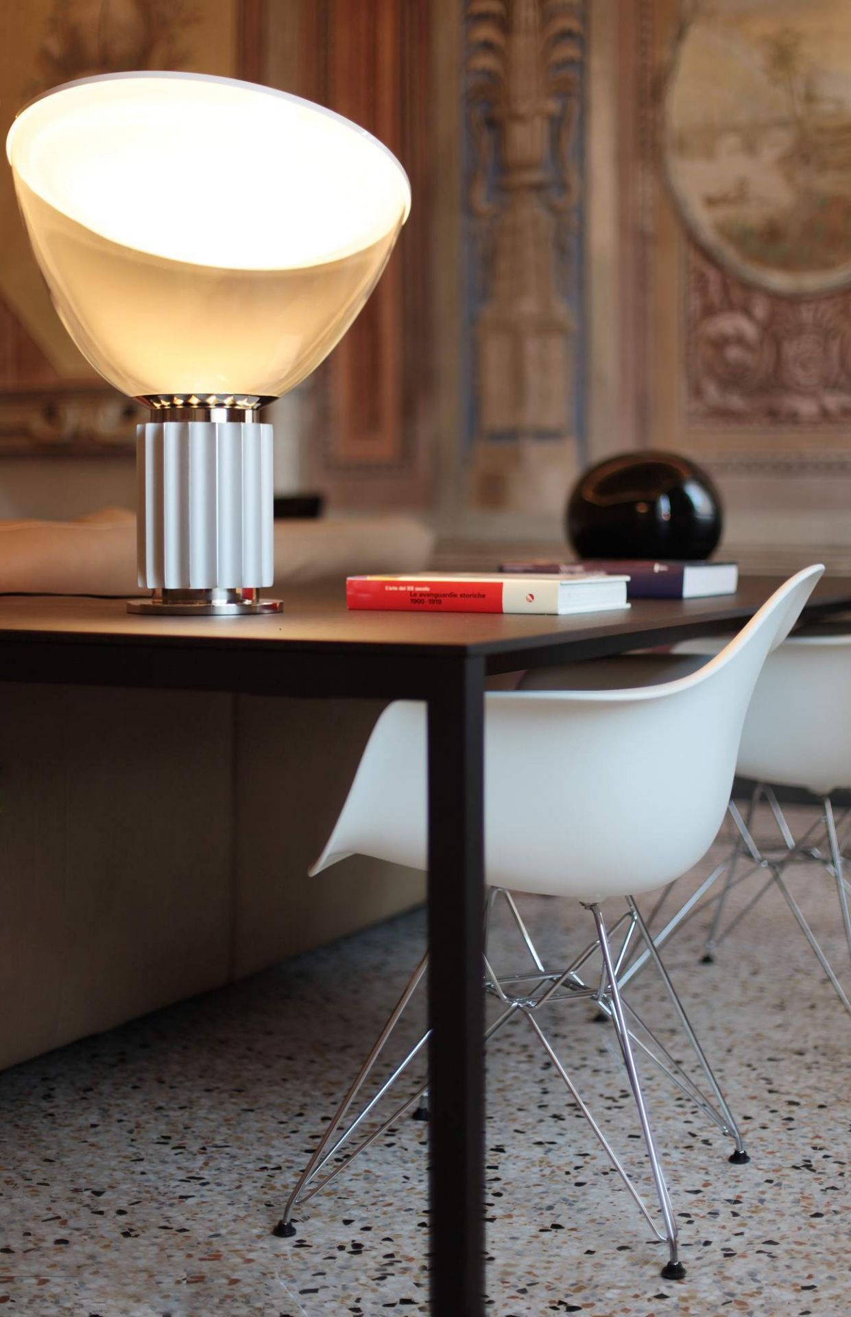 Taccia LED 2016 table lamp Flos