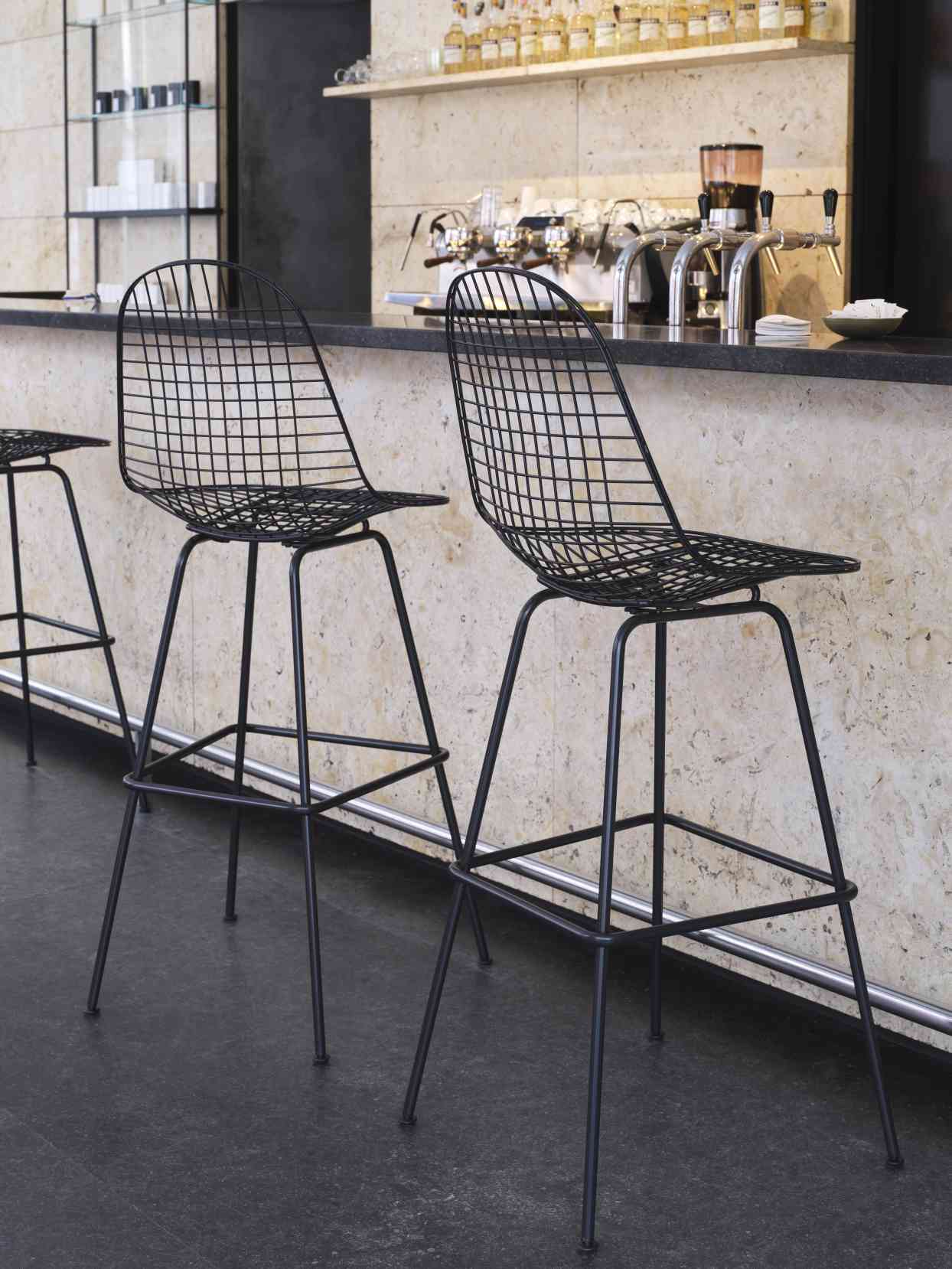 Eames Wire Bar Stool Medium Vitra