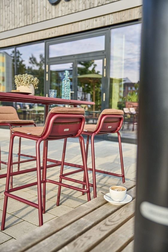 Vapio high table outdoor Weishäupl
