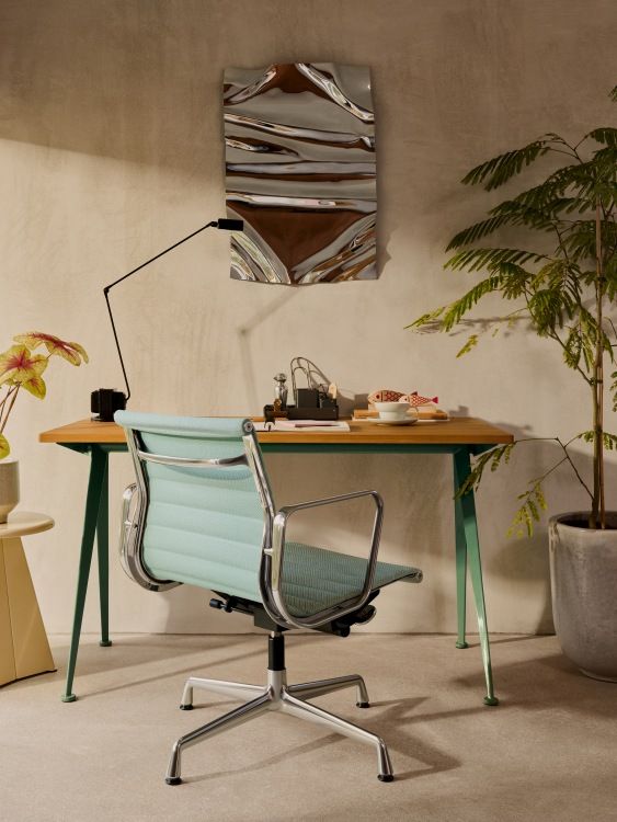 Tabouret Métallique Metallic Stool Vitra