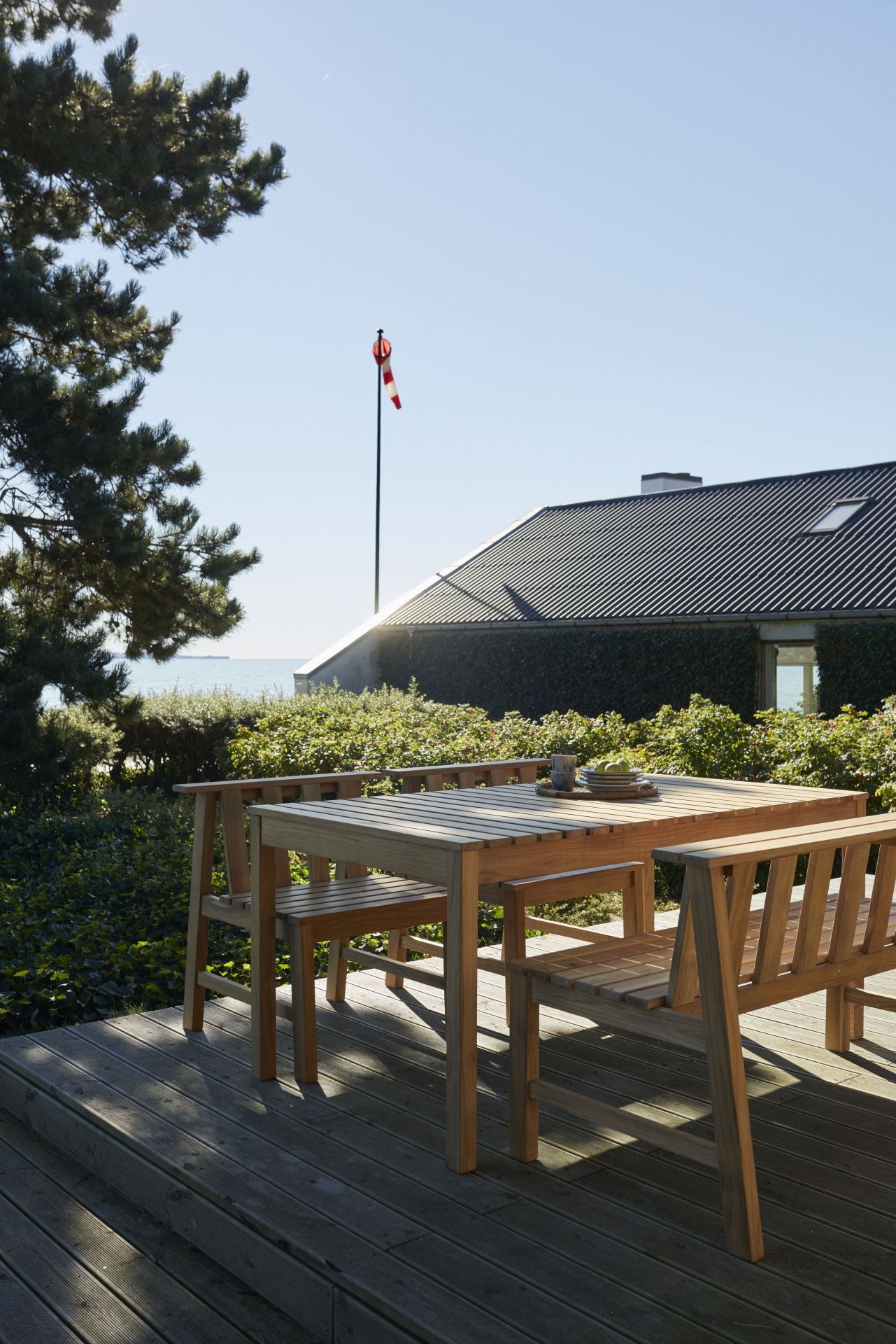 Cadence Bench Teak Outdoor Skagerak by Fritz Hansen
