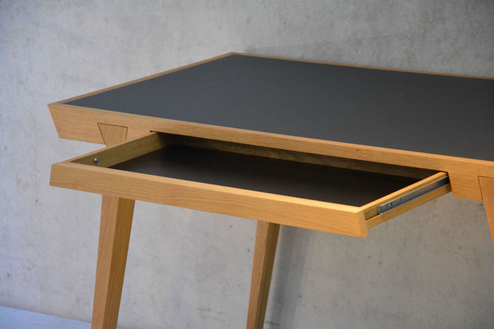 Desk Writing Table Jan Kurtz