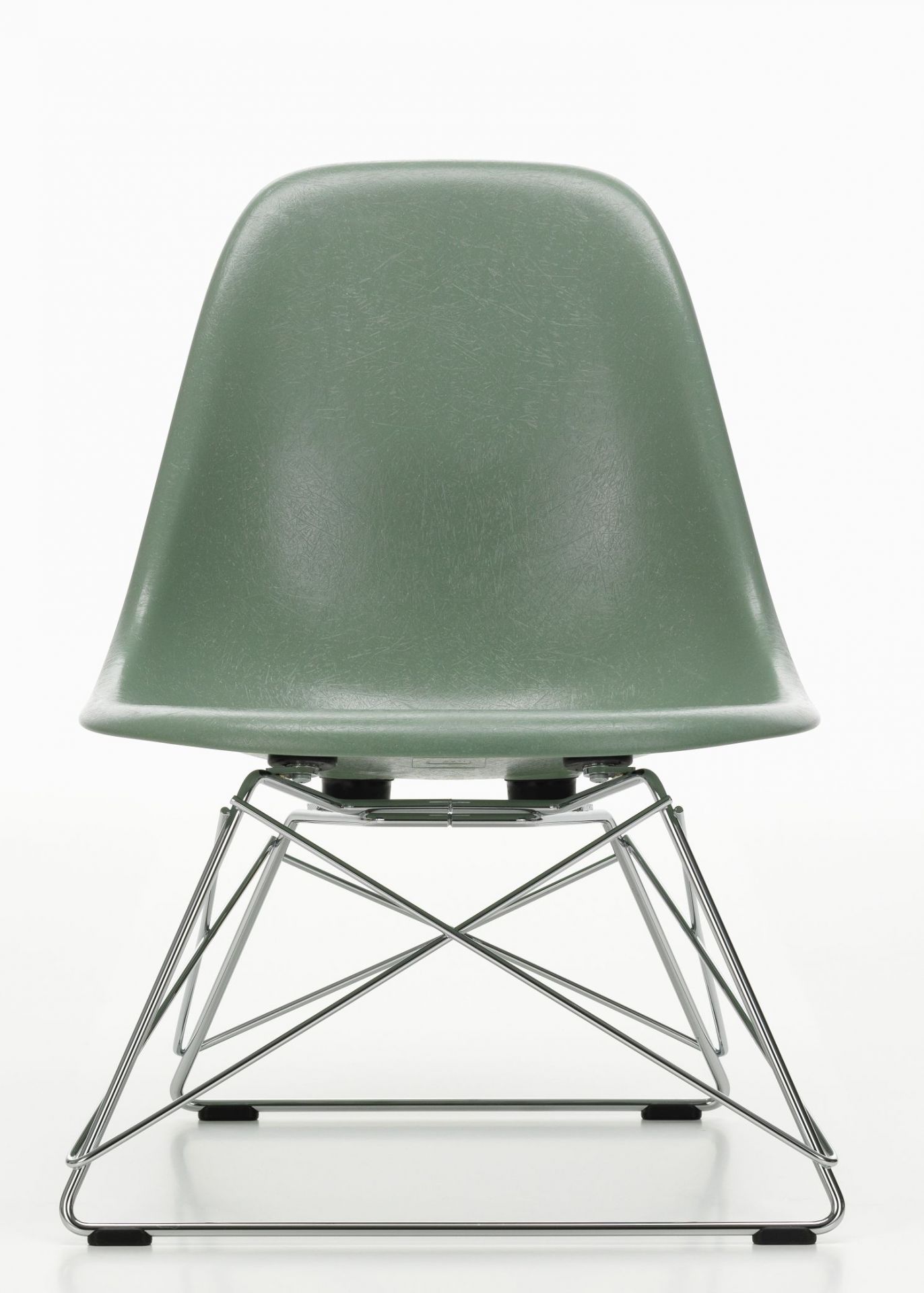 Eames Fibreglass Chair LSR Chair Vitra