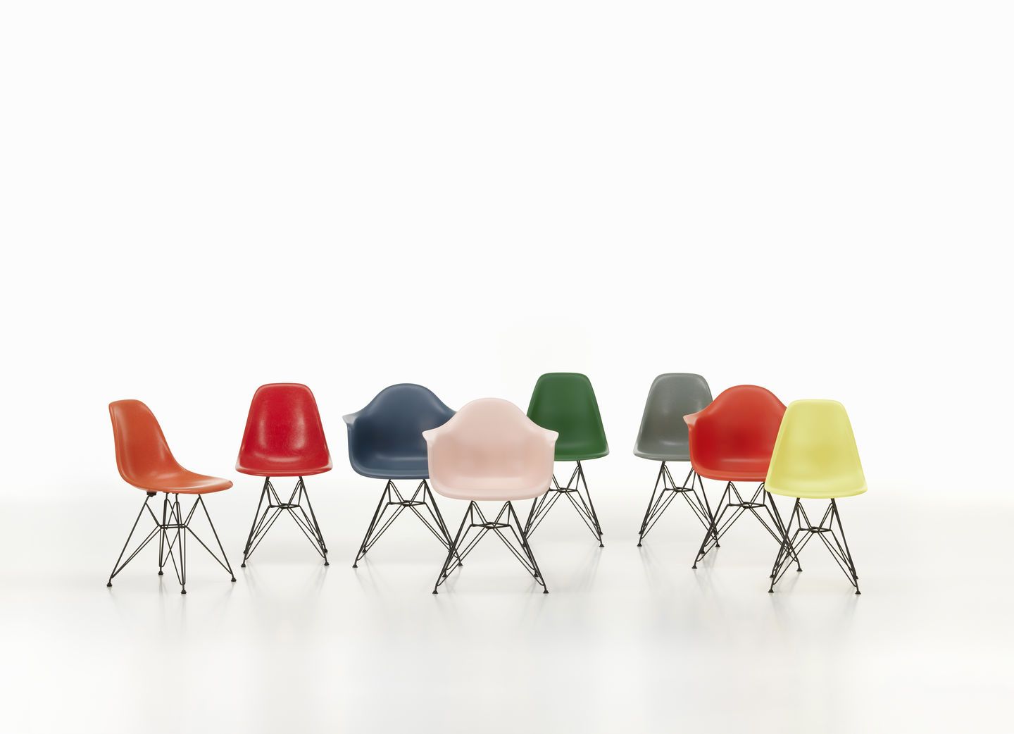 Eames Fibreglass Chair DSR Chair Vitra