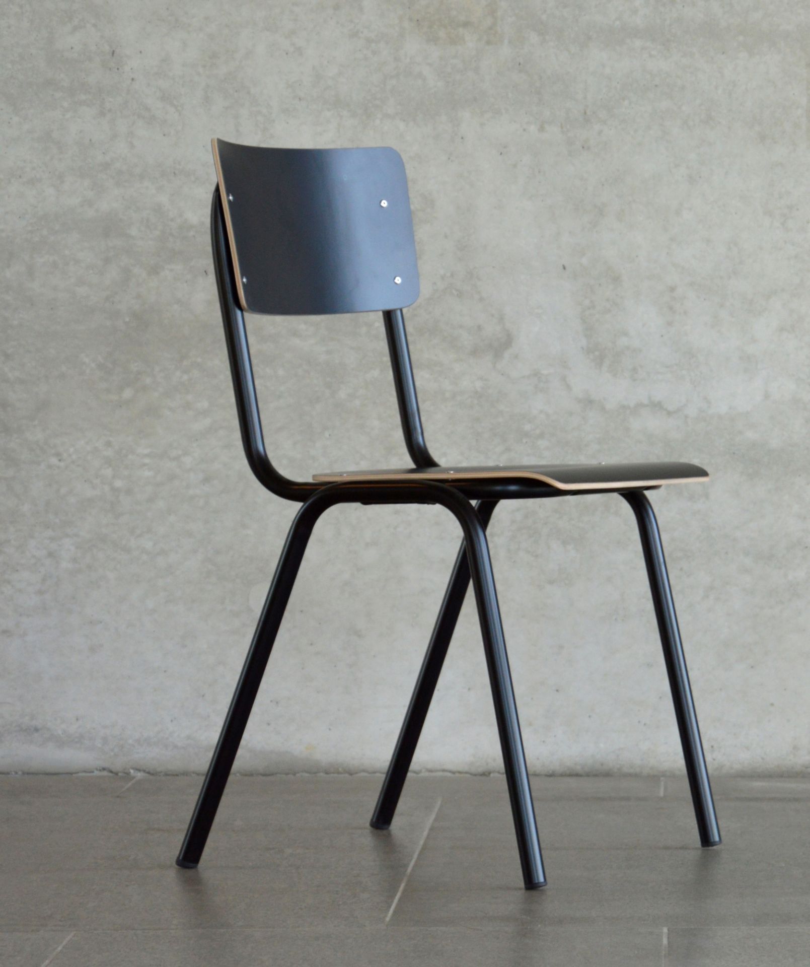 Zero Chair Black Jan Kurtz