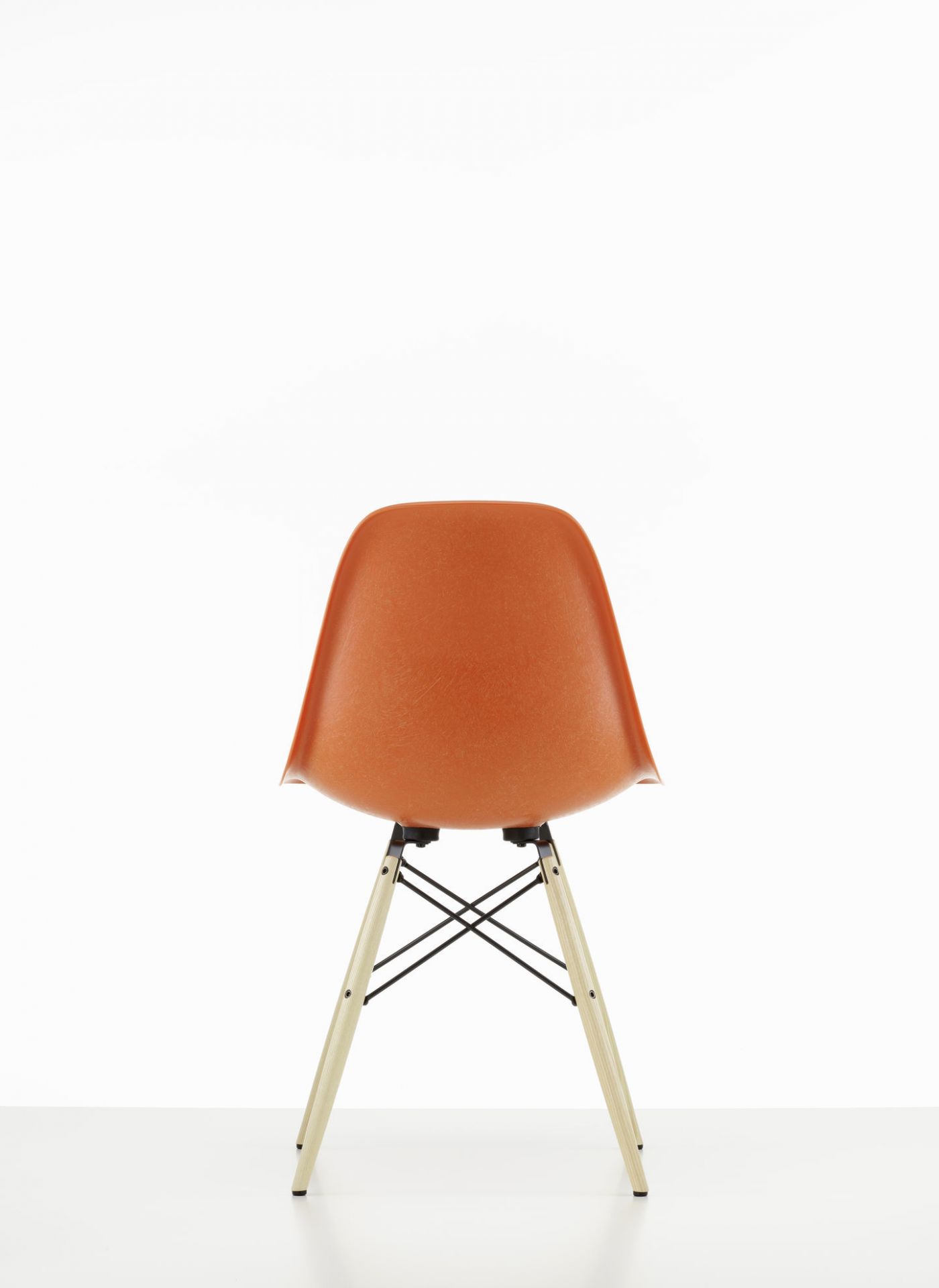 Eames Fiberglass Chair DSW Chair Vitra 