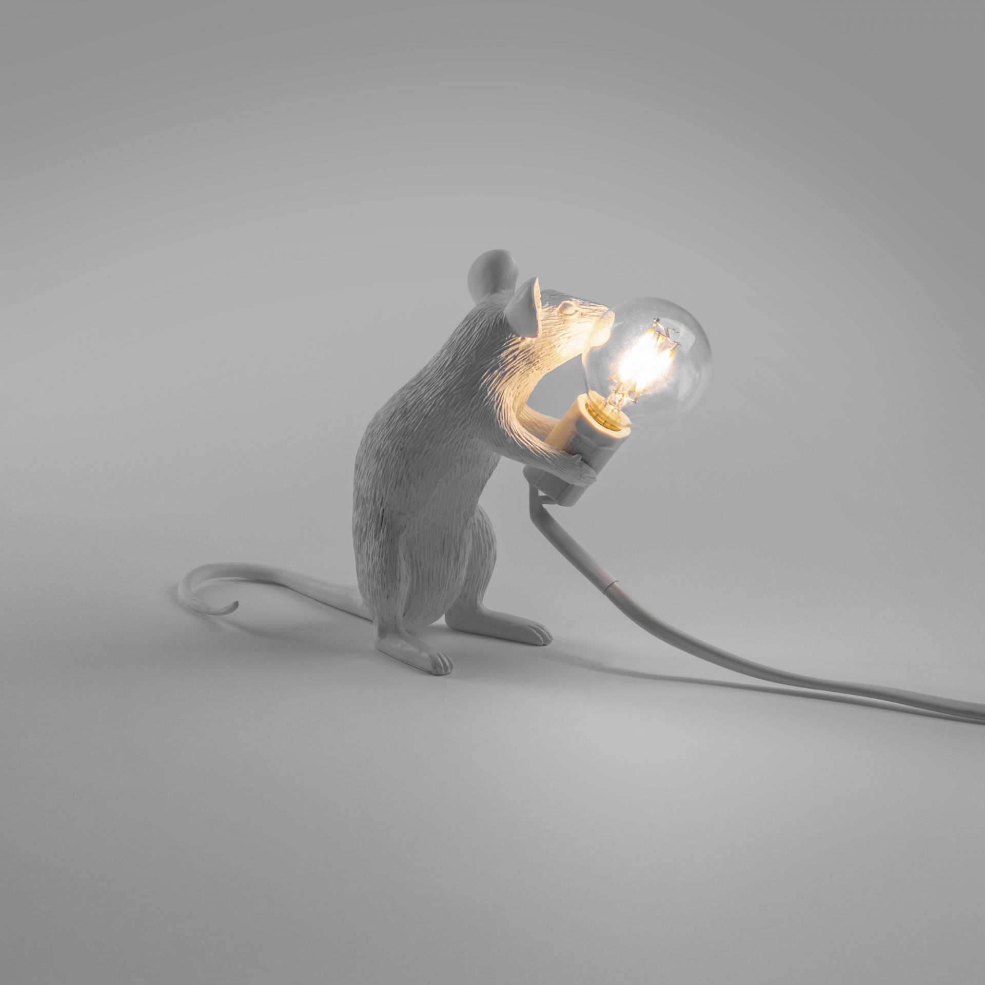 Mouse Lamp table lamp sitting with USB Seletti 