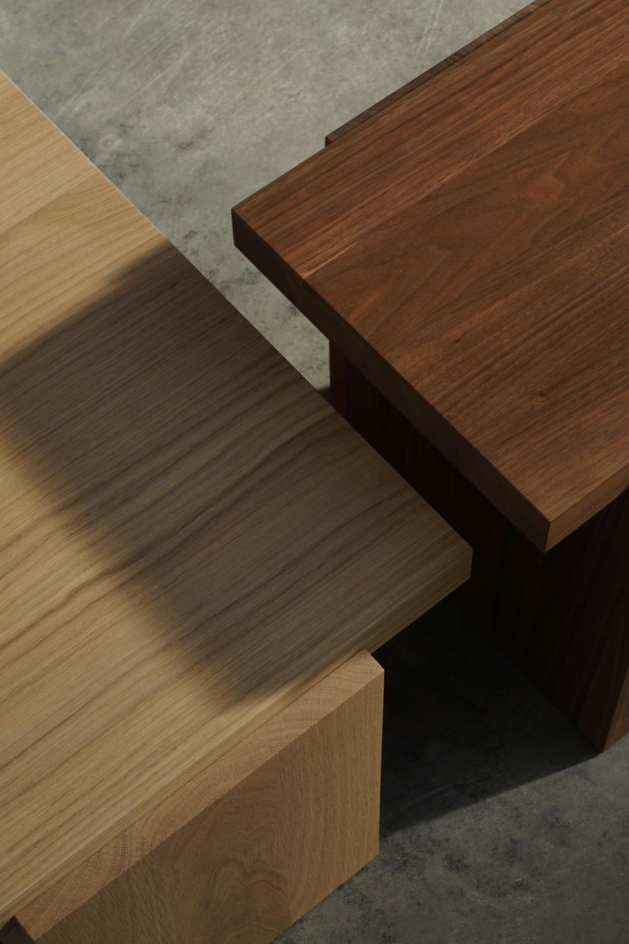 DT02 Tore Small Side Table e15