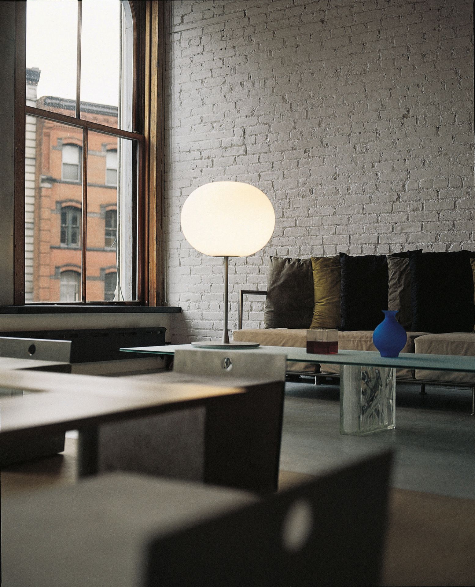 Glo Ball T1 Table lamp Flos