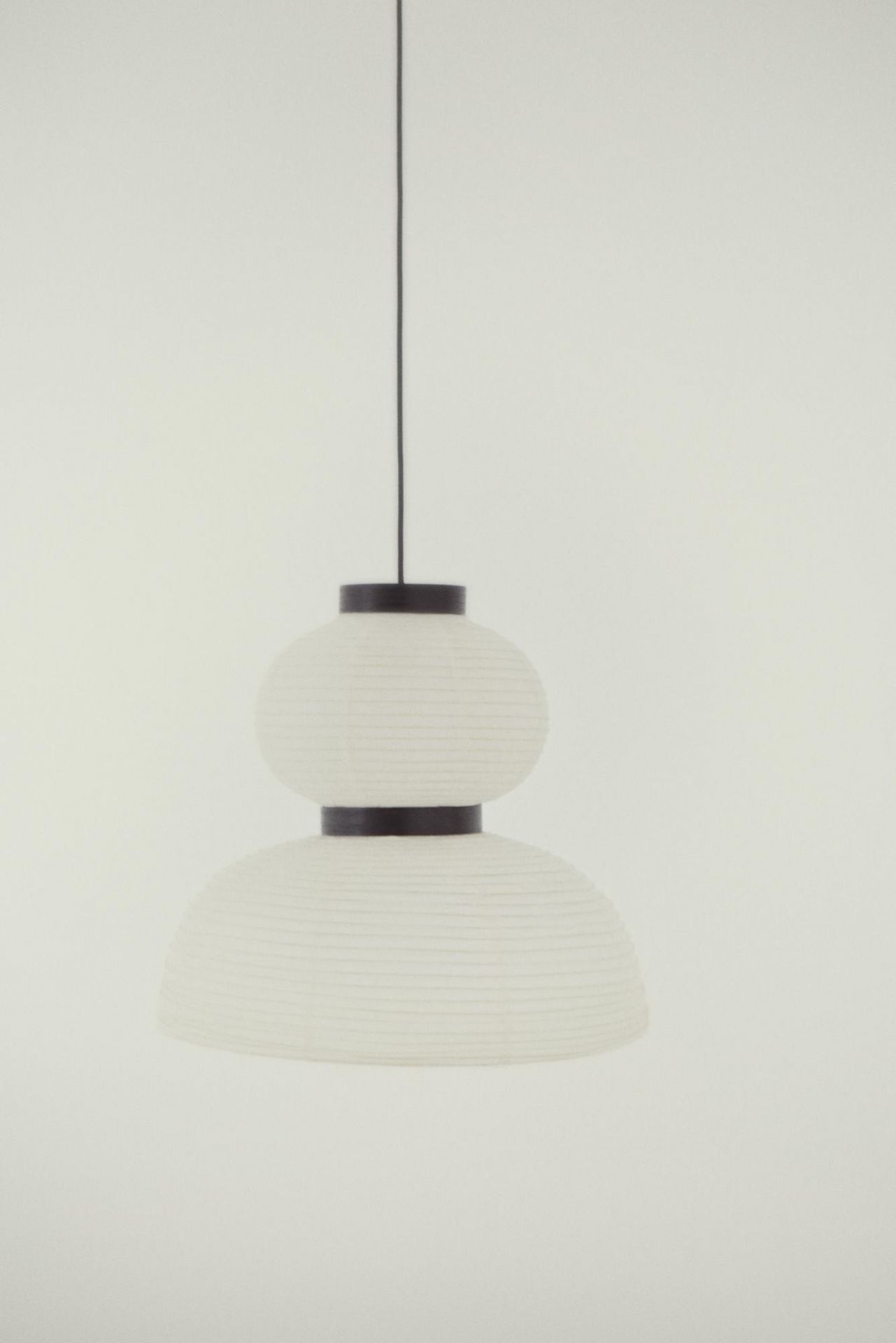 Formakami JH4 pendant lamp AndTradition