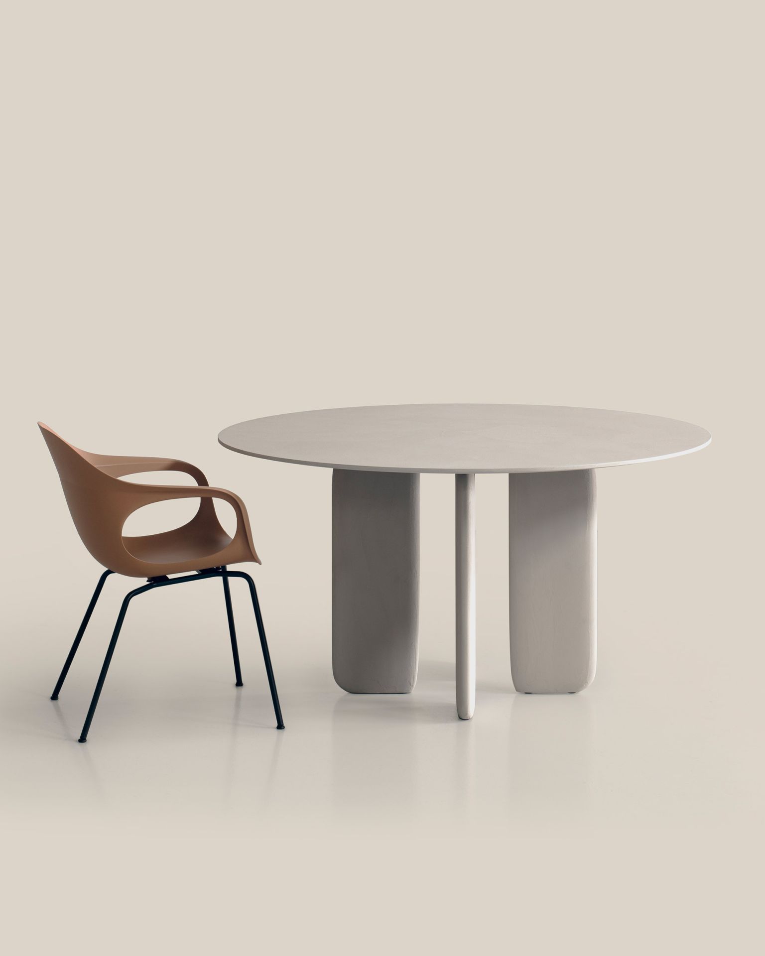 Pala table (dining table) Kristalia