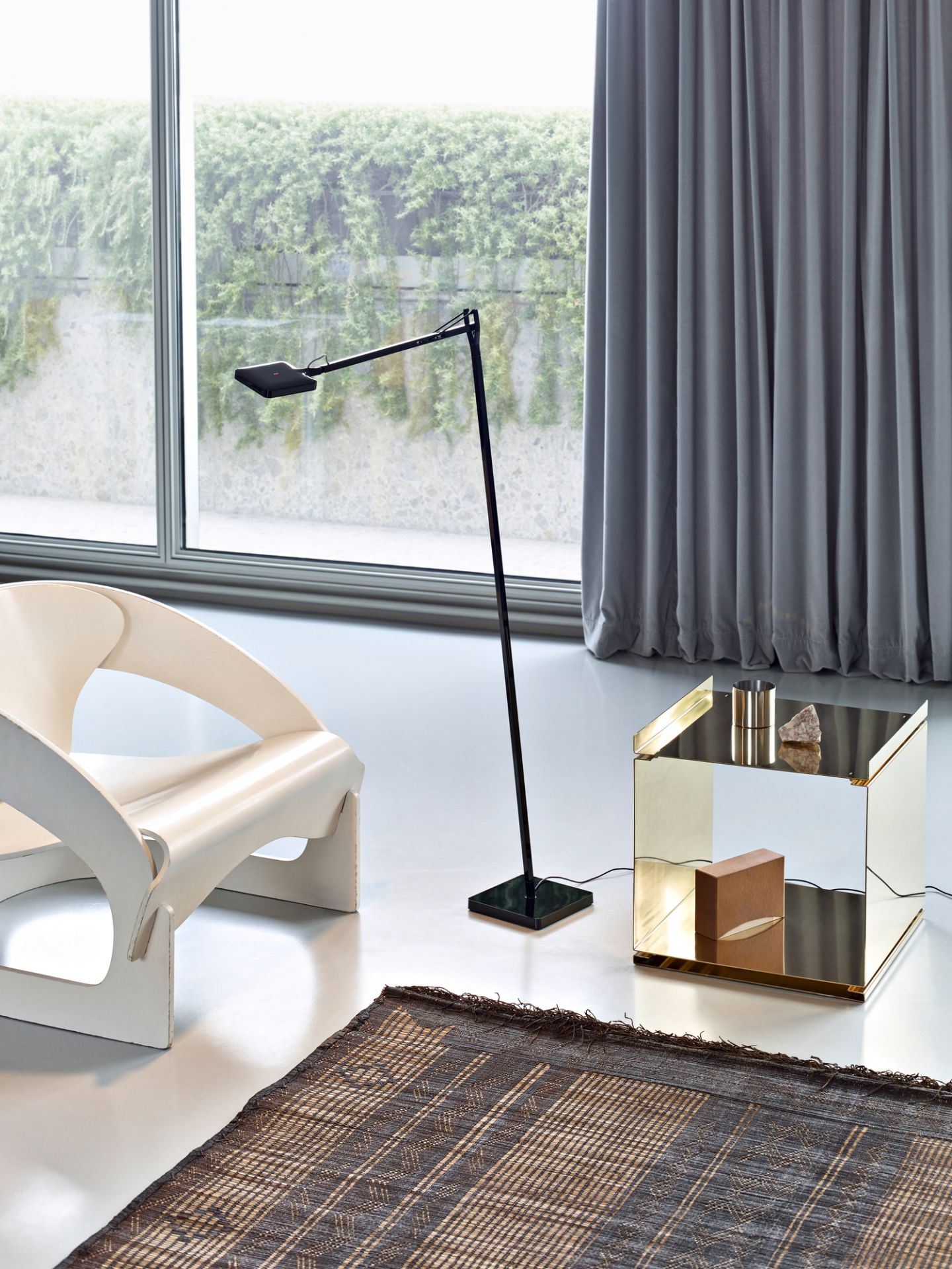 Kelvin LED F Floor Lamp Flos