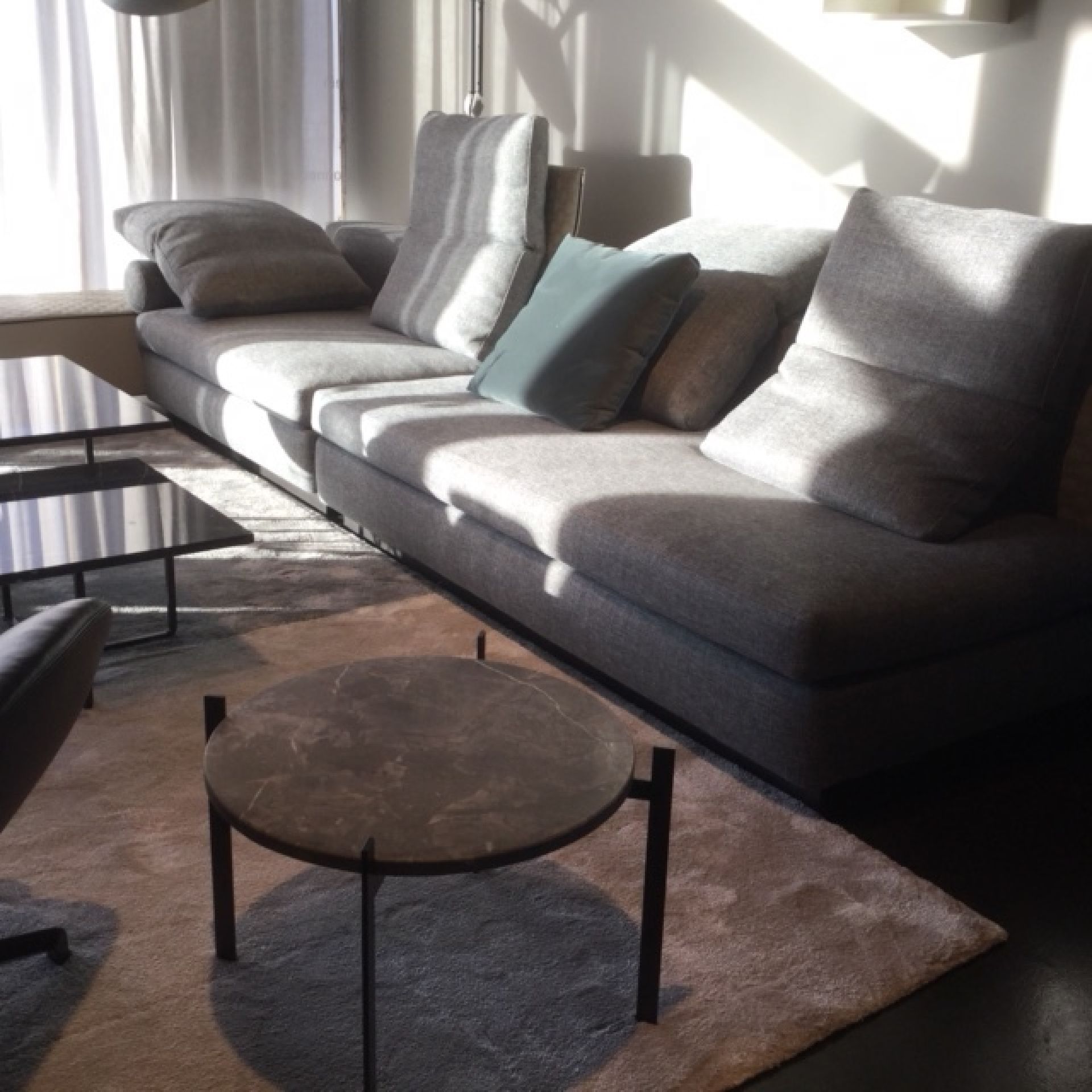 Single Deck Table Marble Ox Denmarq