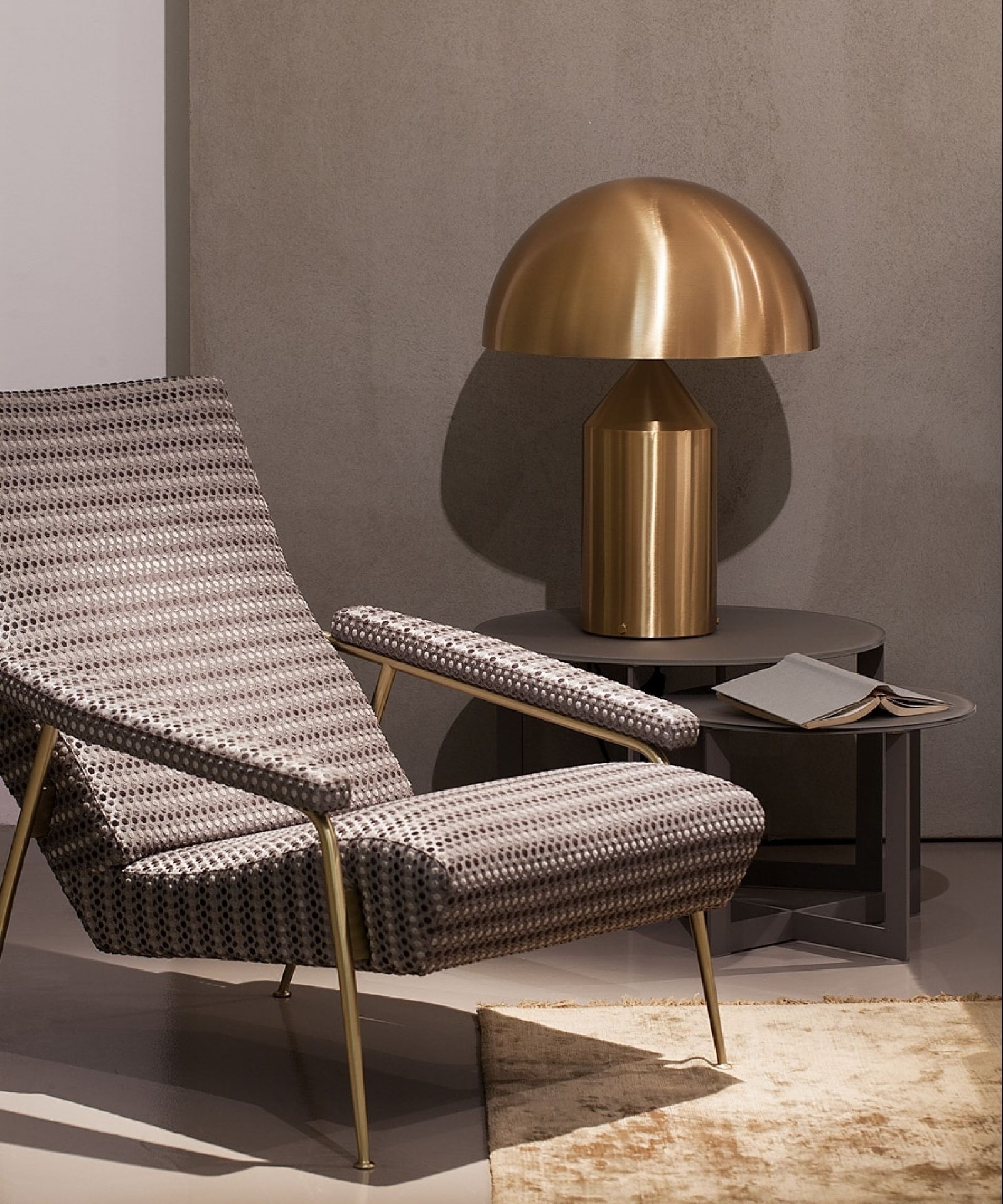 Atollo Table lamp Gold Oluce