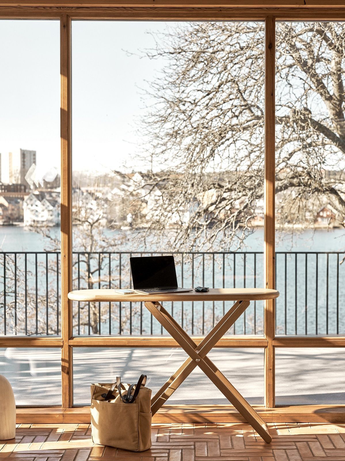 Cinderella Table / Ironing board Design House Stockholm