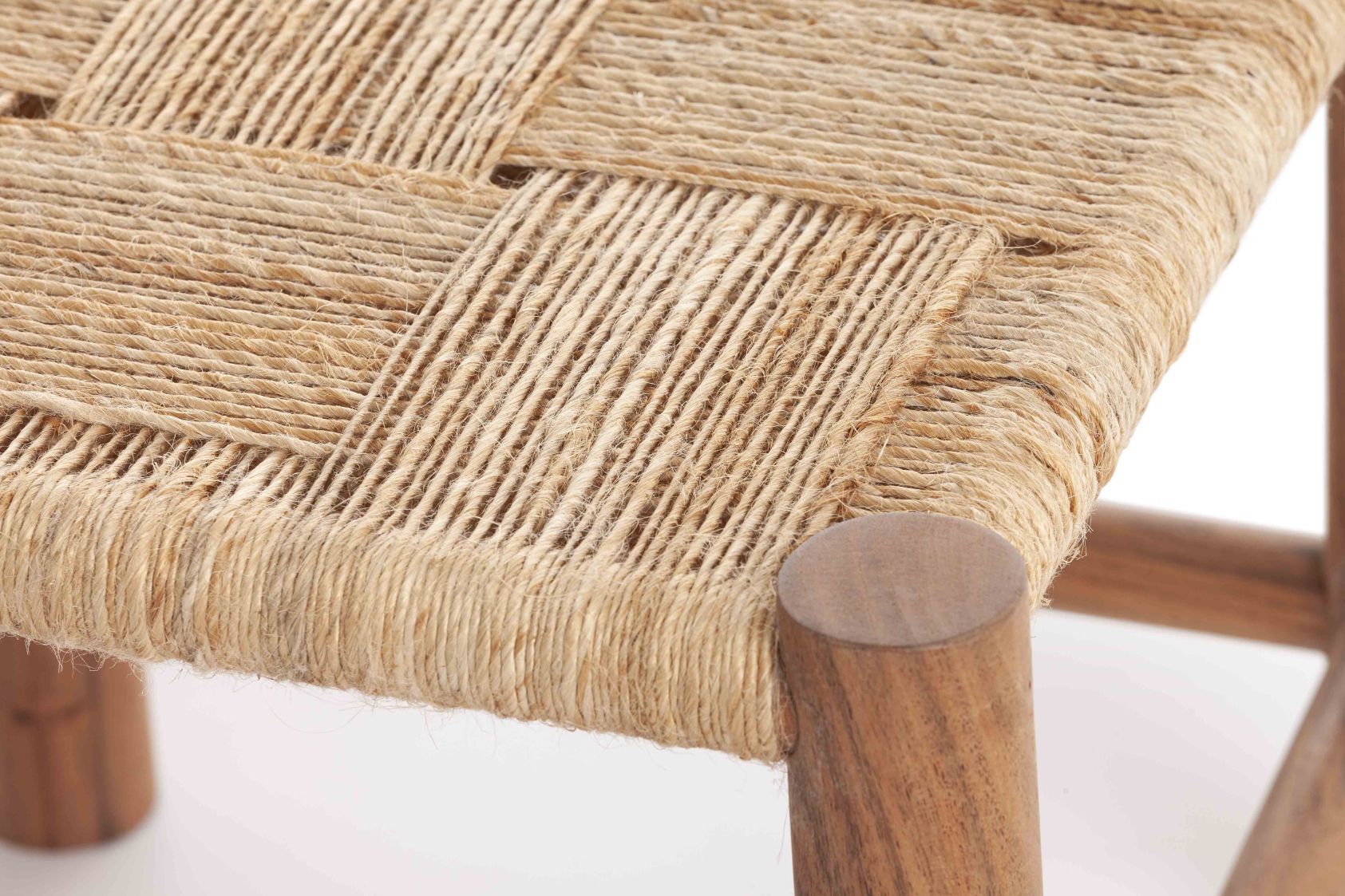 Roots Single Stool 03 Gan