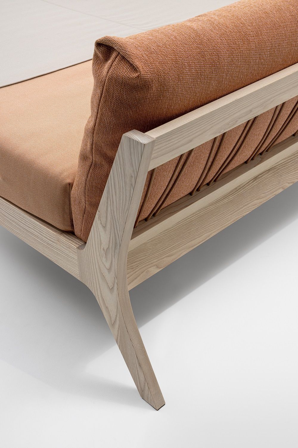 Mellow Bed solid wood Zeitraum