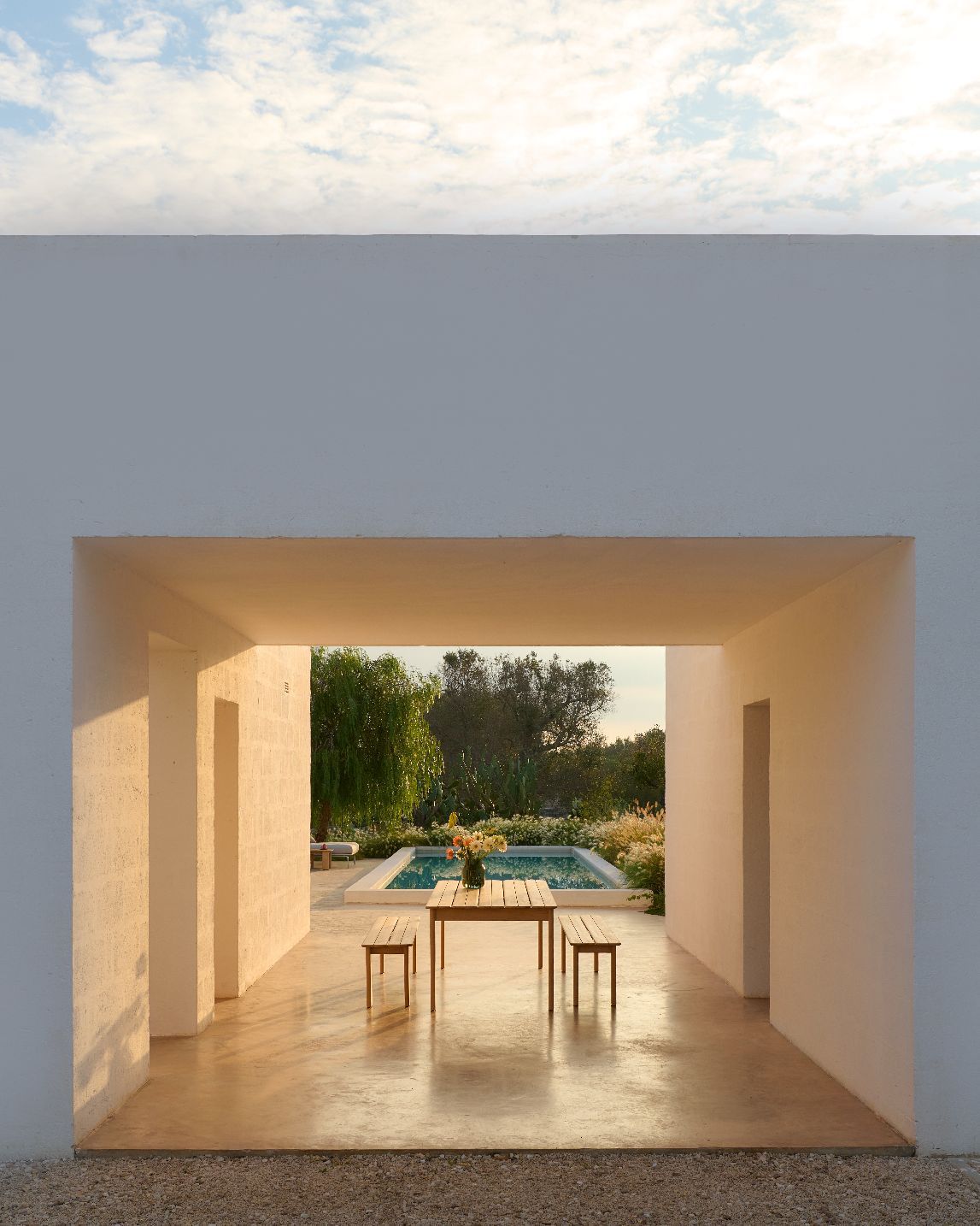 Assemble Table Teak Outdoor Muuto