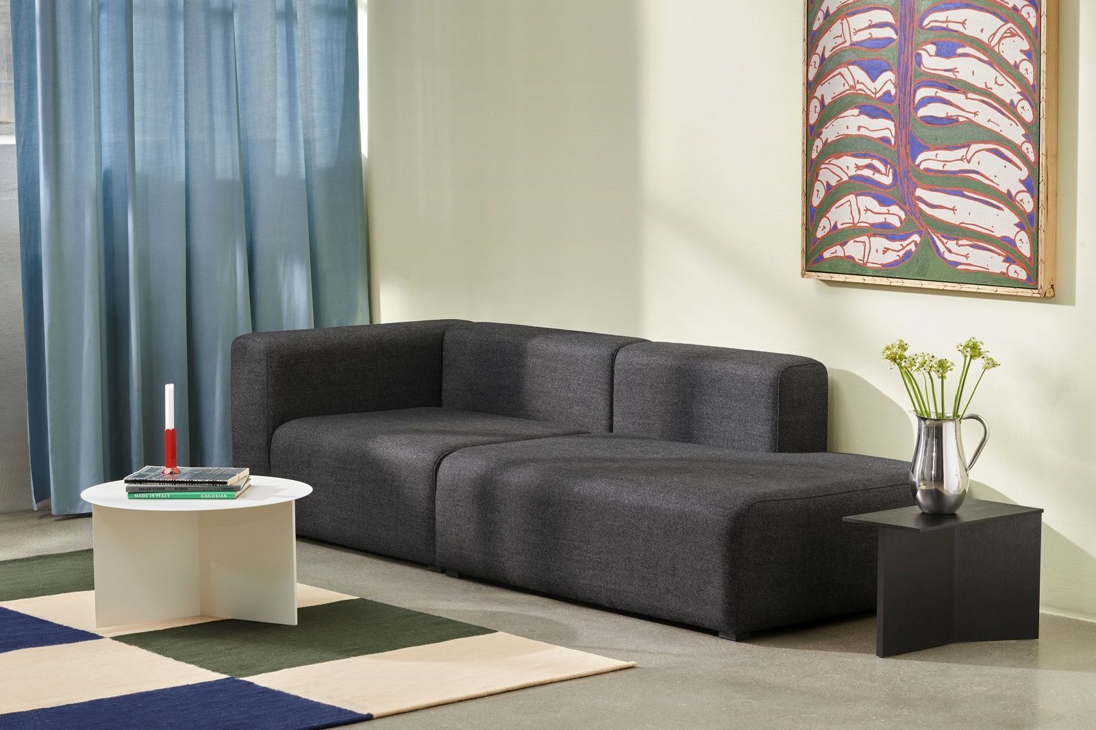 Slit Table Round XL side table / coffee table Hay 