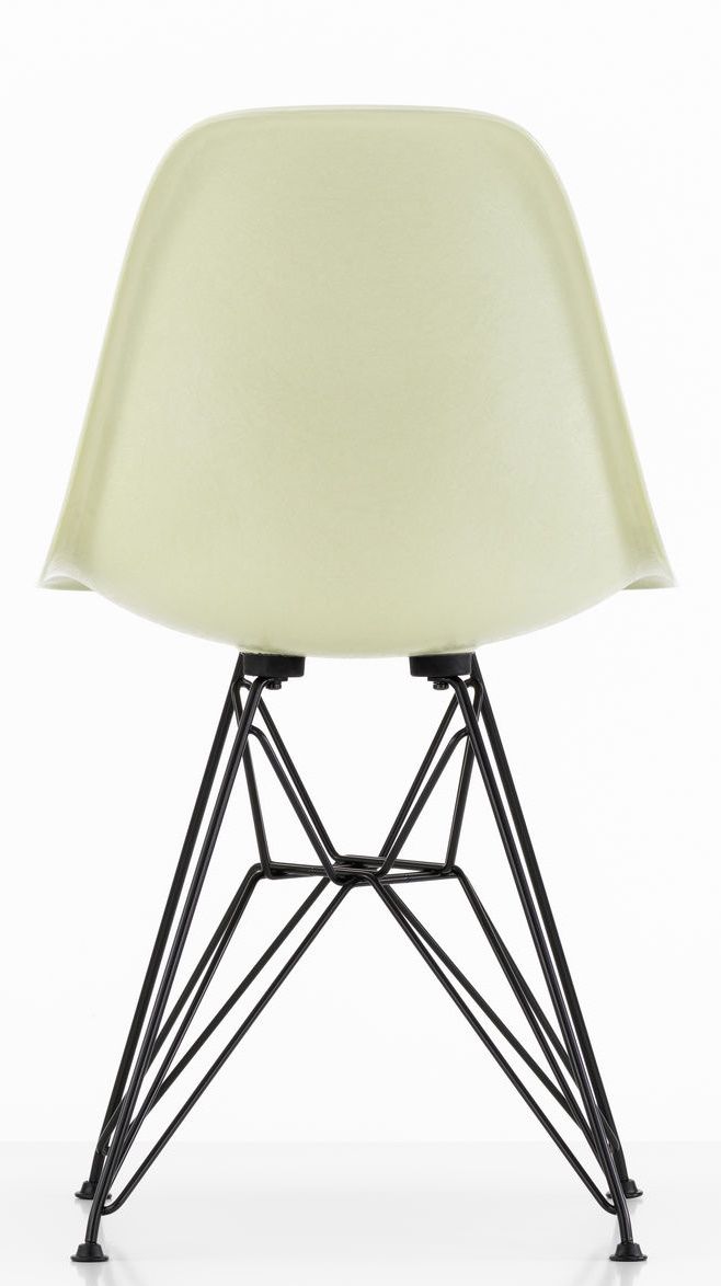 Eames Fibreglass Chair DSR Chair Vitra