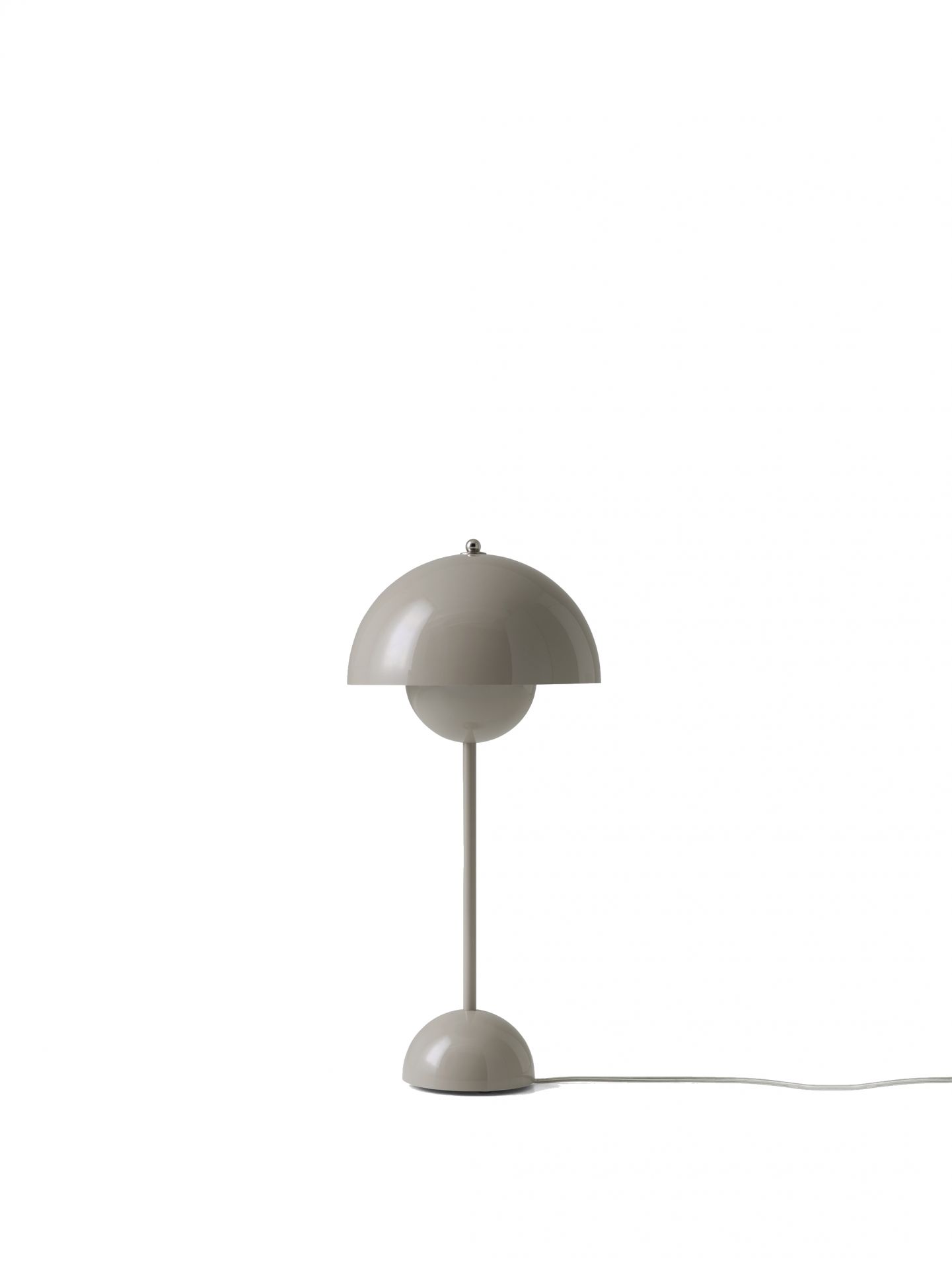 Flowerpot VP3 Table lamp AndTradition