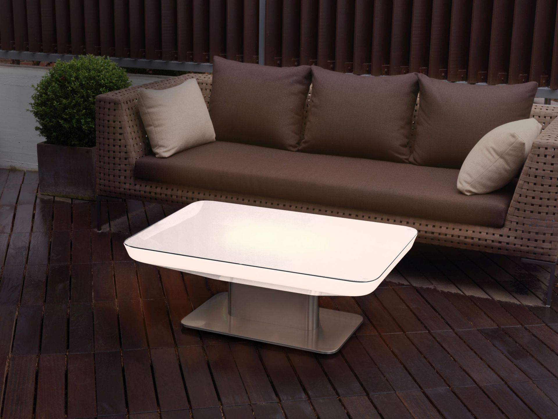 Studio 36 Indoor / Outdoor / LED Version Tisch Moree