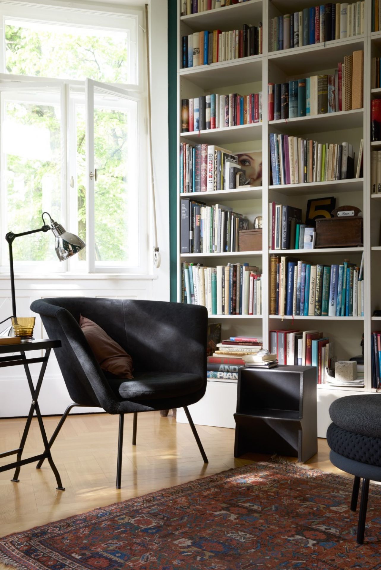 H57 Armchair Richard Lampert