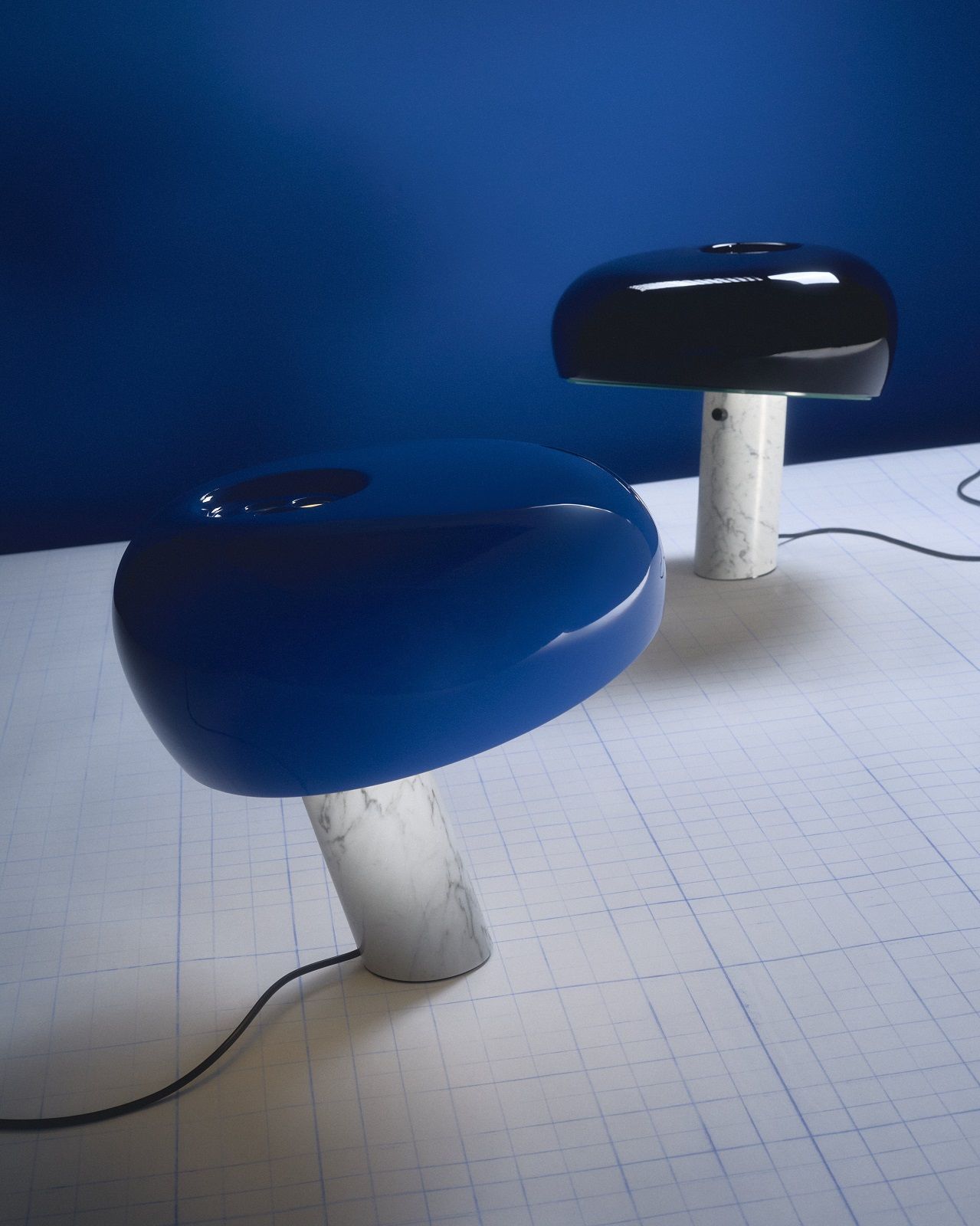 Snoopy Table Table lamp Flos