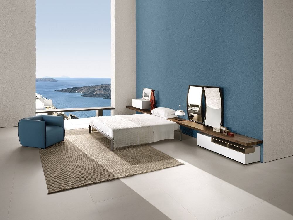 Aluminium Bed lacquered MDF Italia