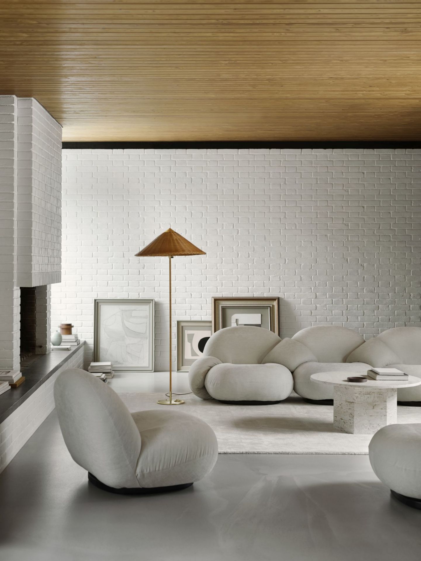 Pacha Lounge Chair Armchair Gubi