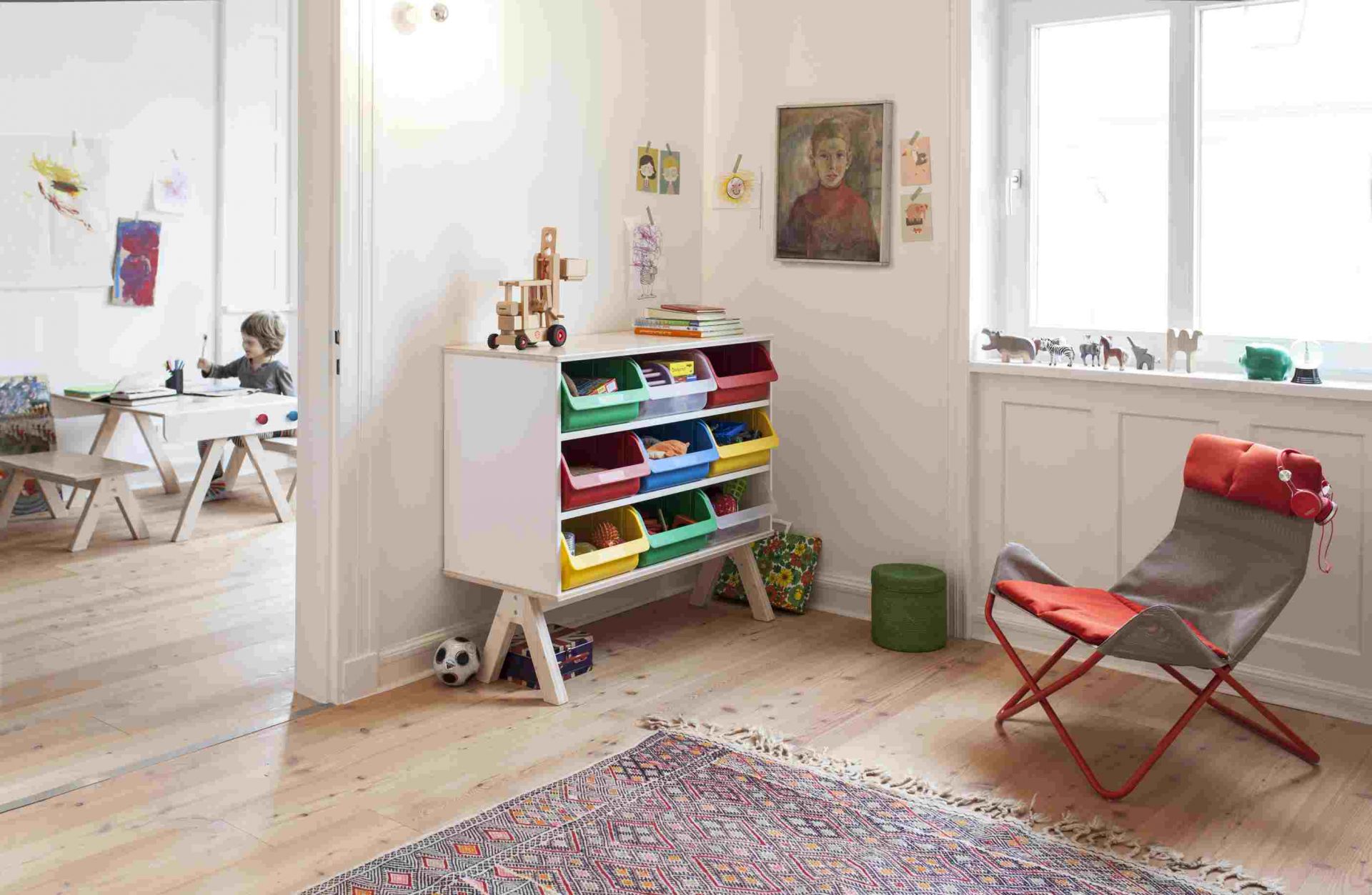 Famille Garage bench Richard Lampert