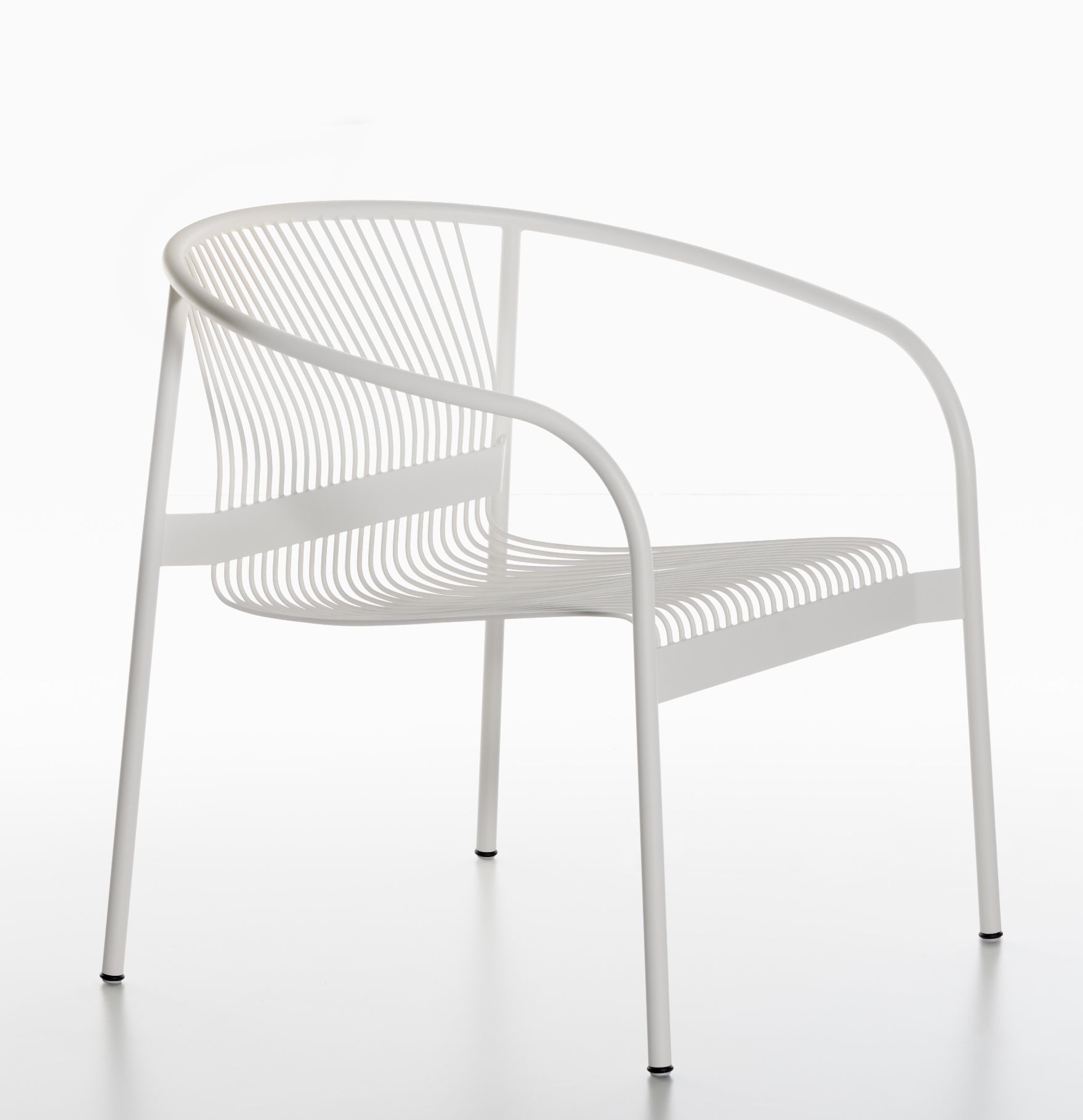 Velit Lounge Chair Indoor / Outdoor Armchair Plank