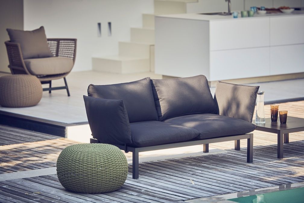 Fiam Domino outdoor sofa 2-seater with armrests and cushions Jan Kurtz