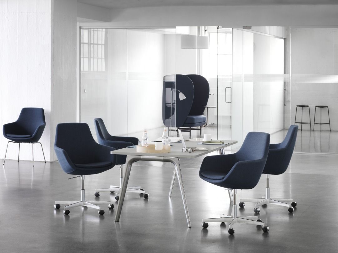 JH1001 Plenum 1-seater armchair Fritz Hansen