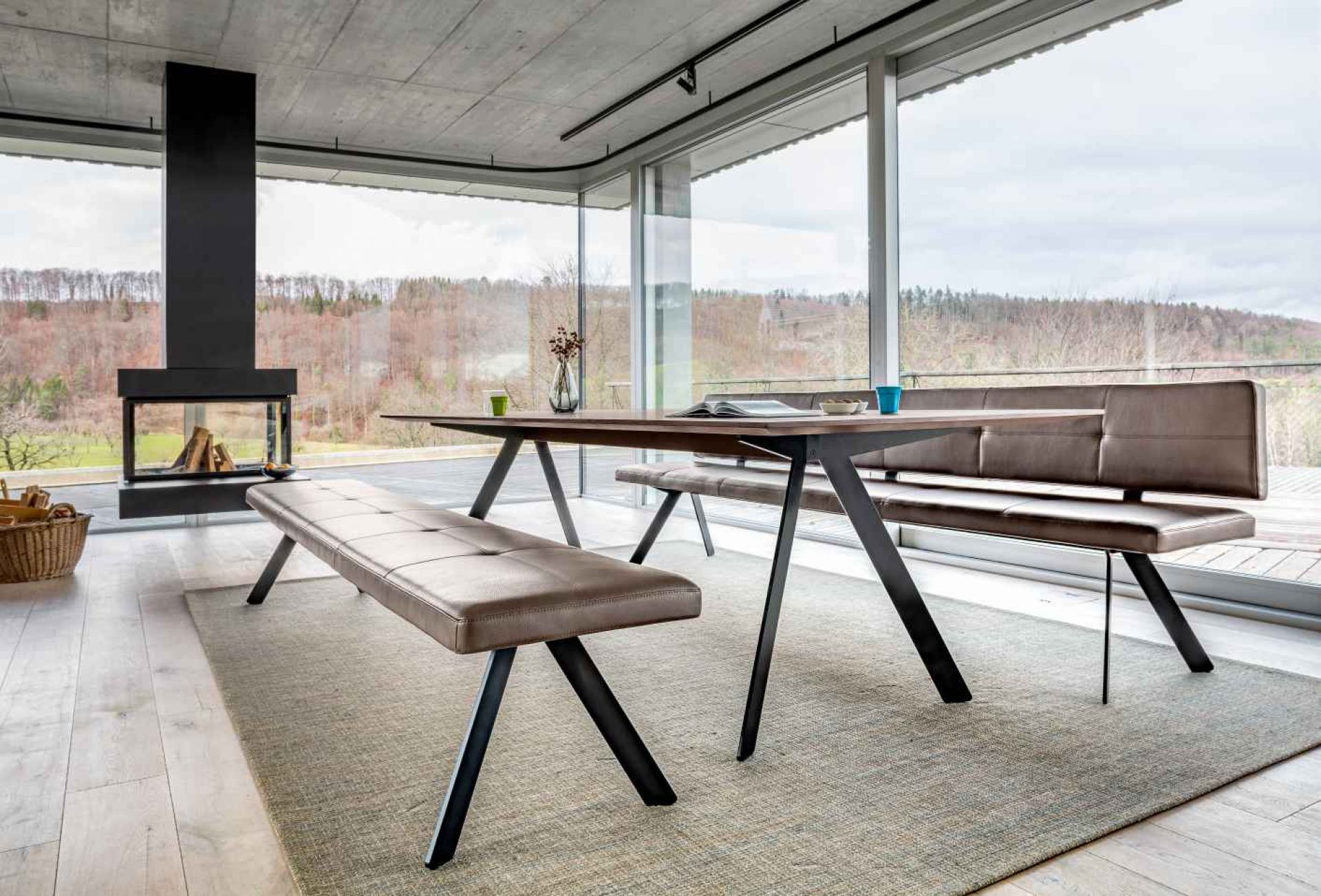 Barra Extending table Girsberger