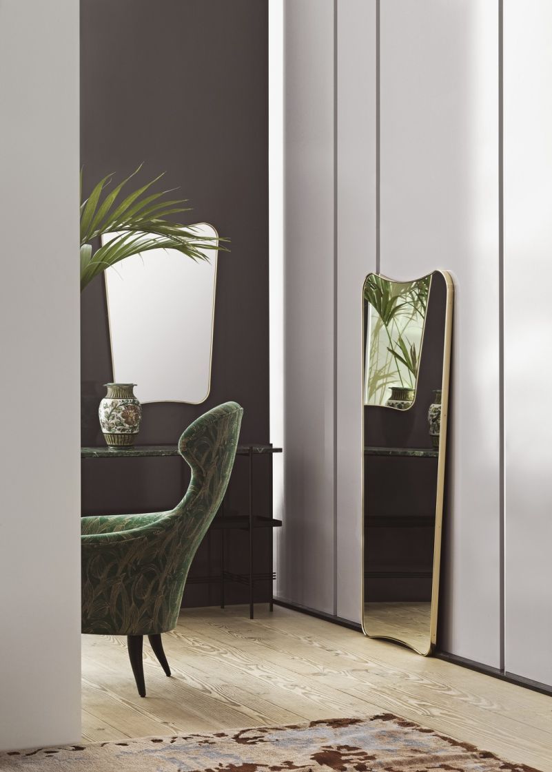TS Console White Marquina Marble Gubi 