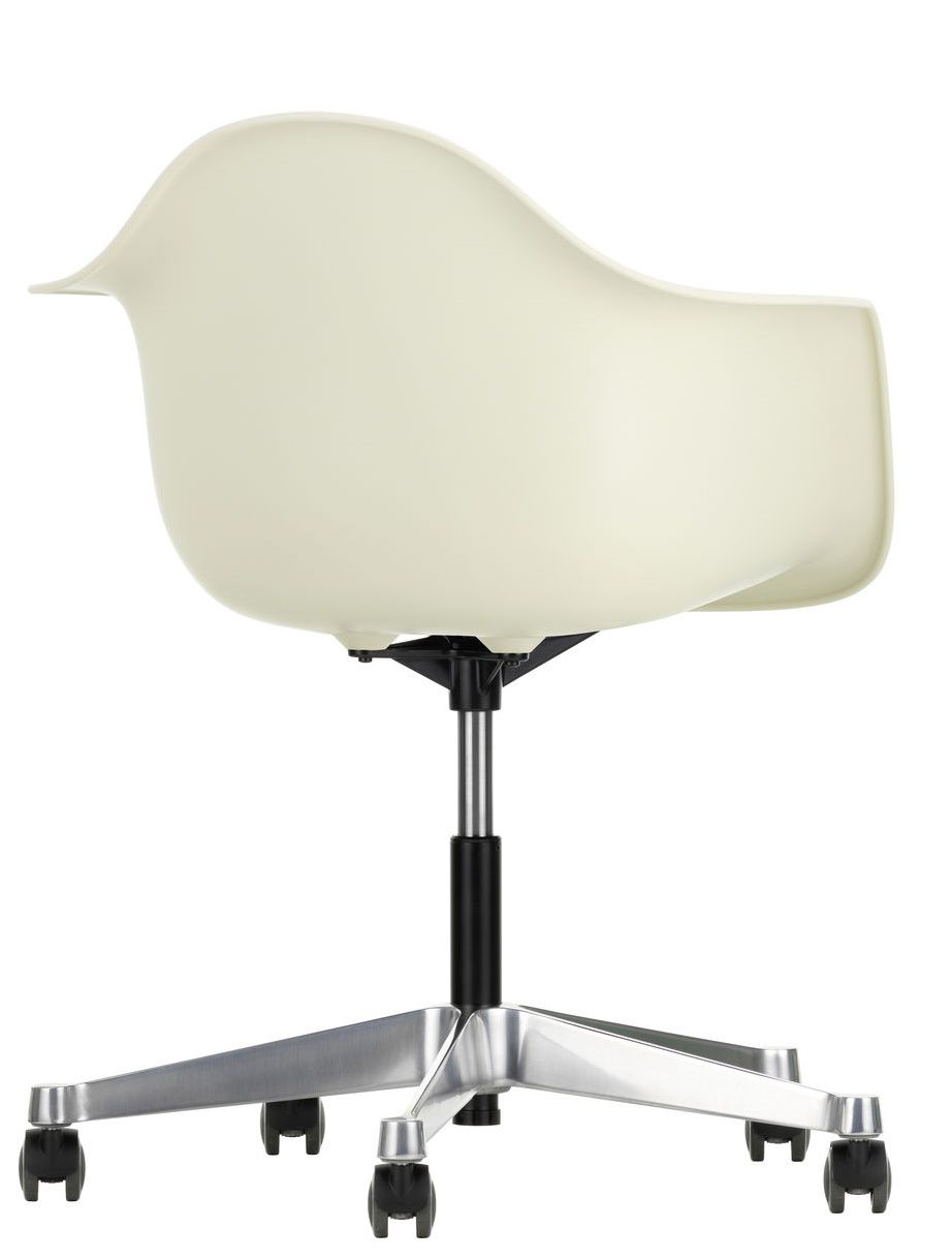 Eames Plastic Arm Chair PACC Chair Vitra