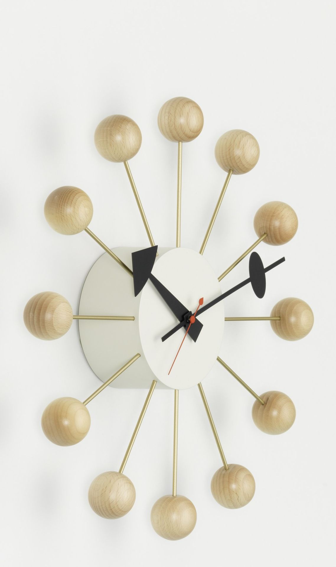 Ball Clock Wall Clock natural Vitra