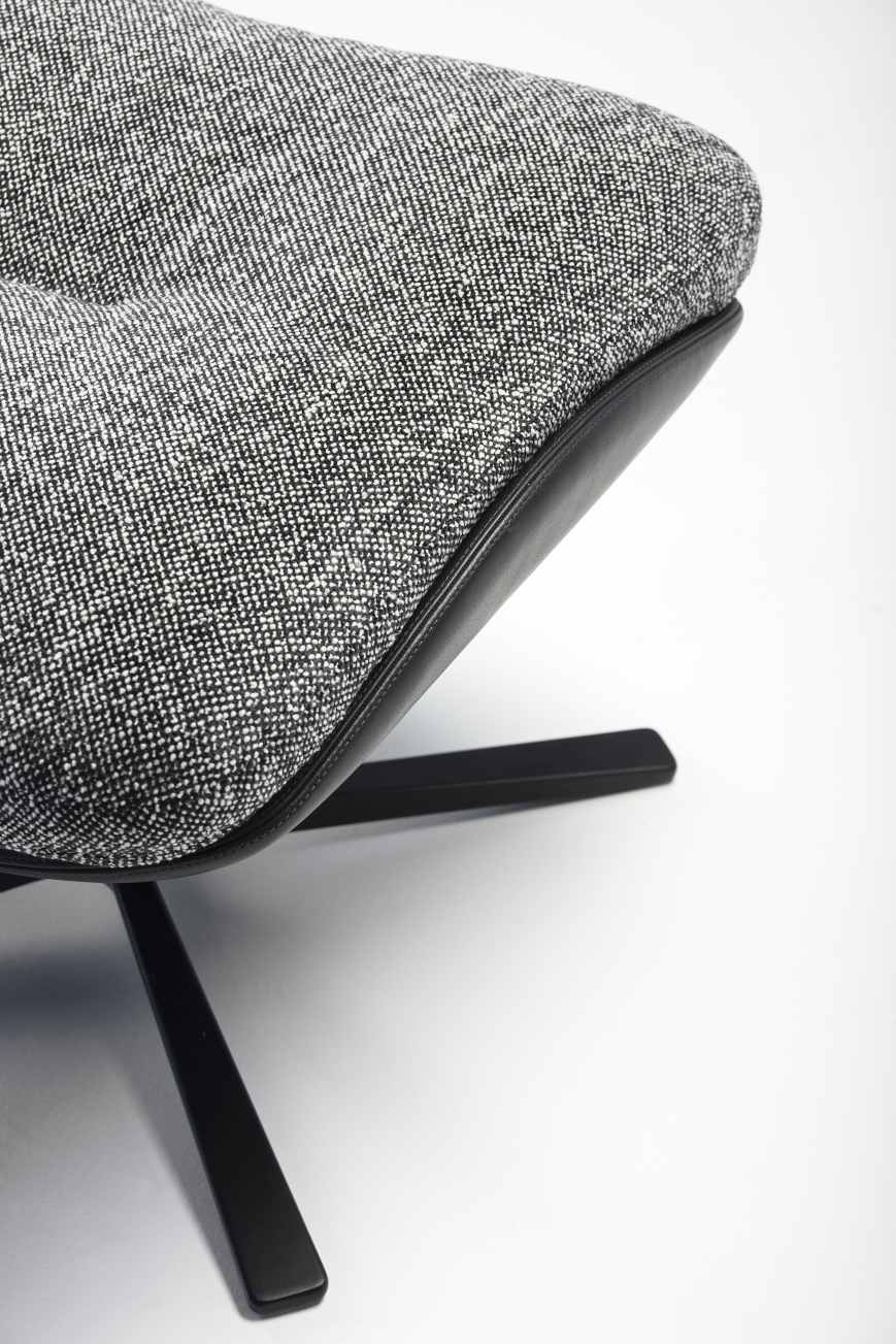 Rei stool Prostoria 