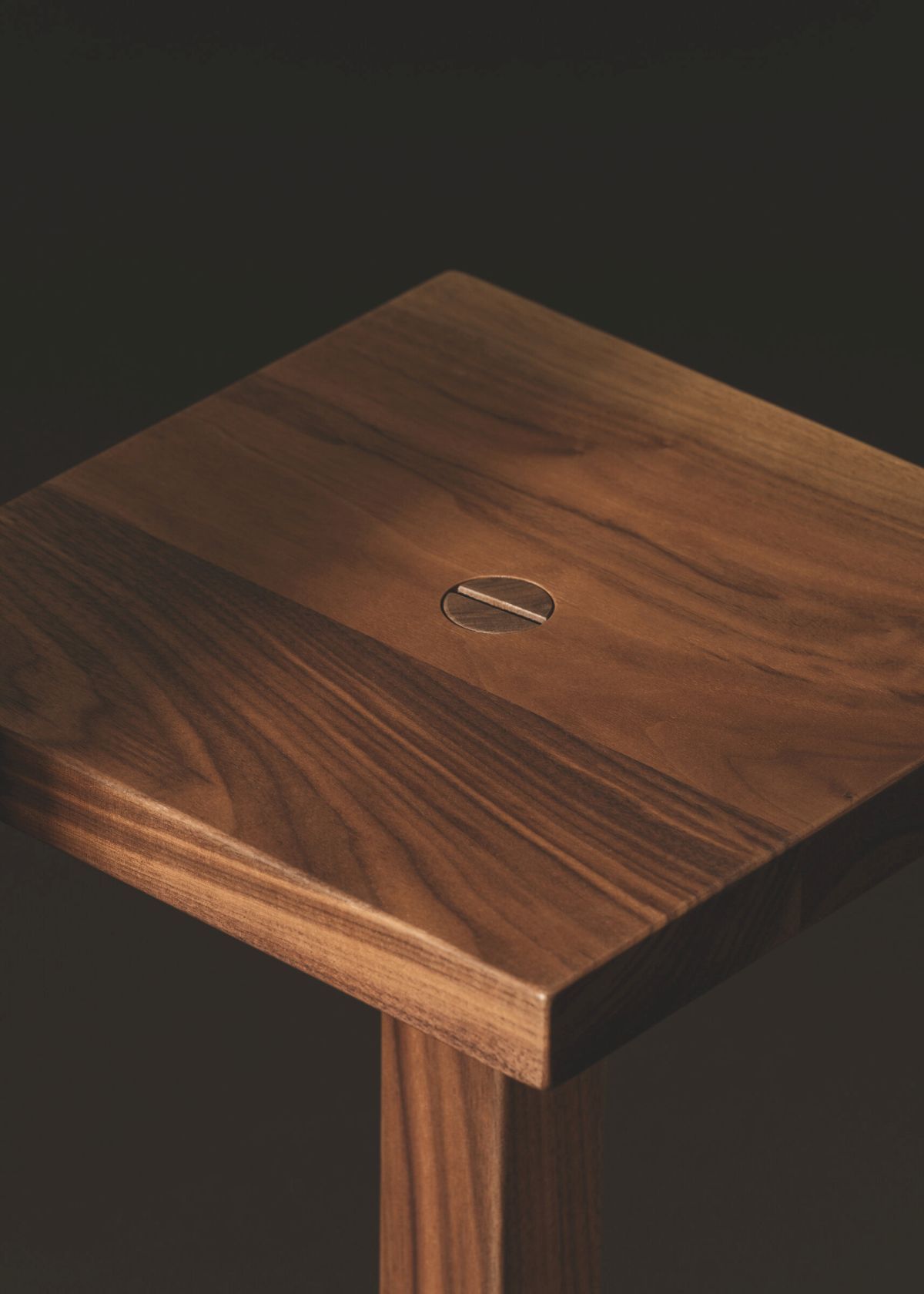 Peana Molina Side Table Santa & Cole