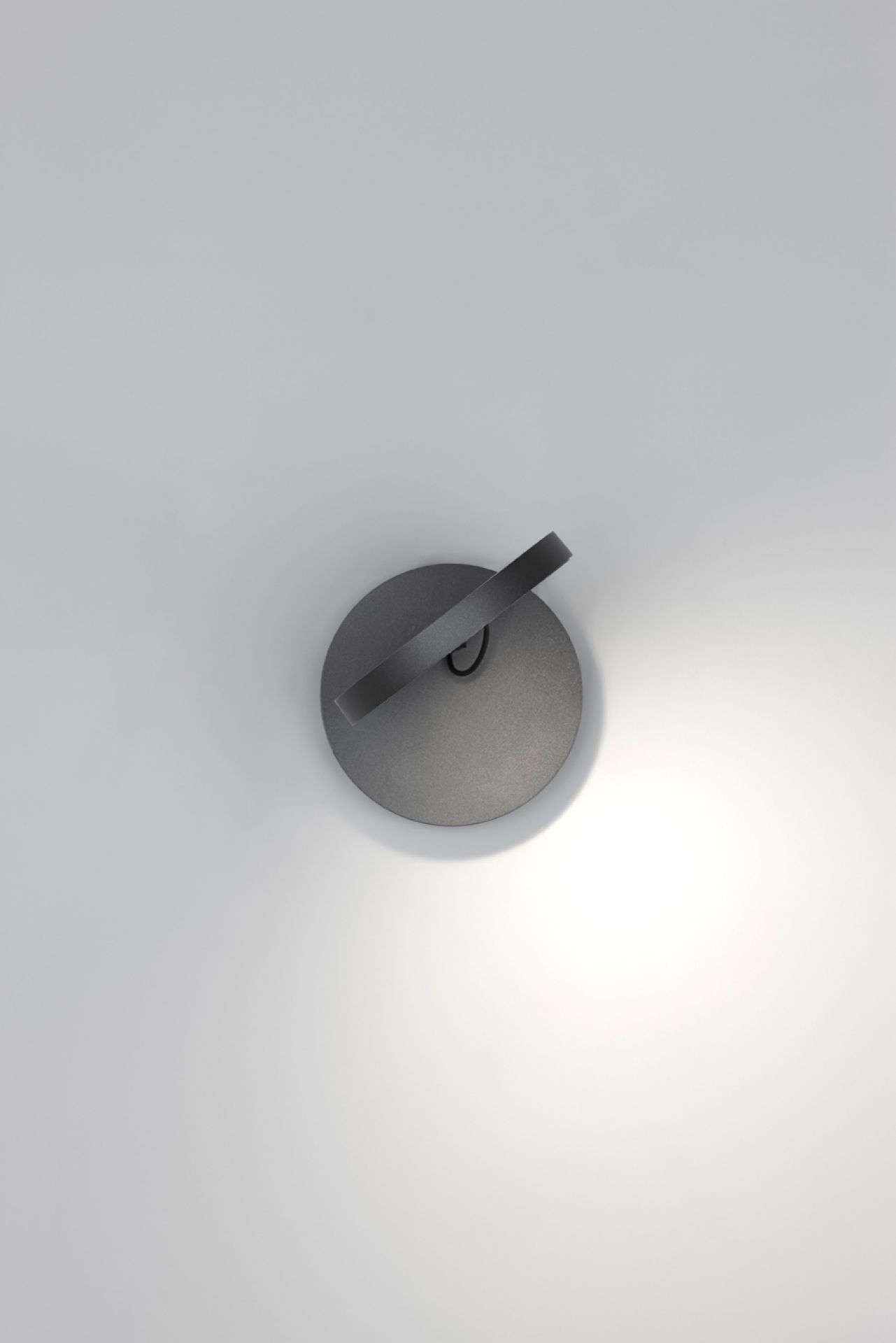 Demetra Faretto wall lamp with switch Artemide