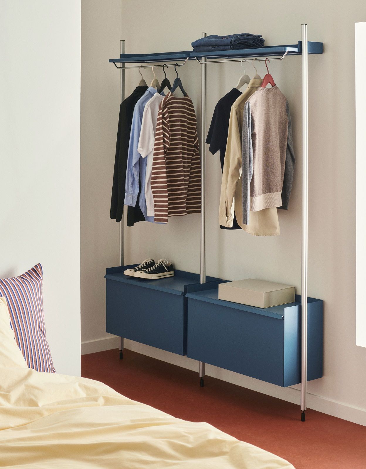 Pier System 1002 2 Column Shelf / Wardrobe Hay 